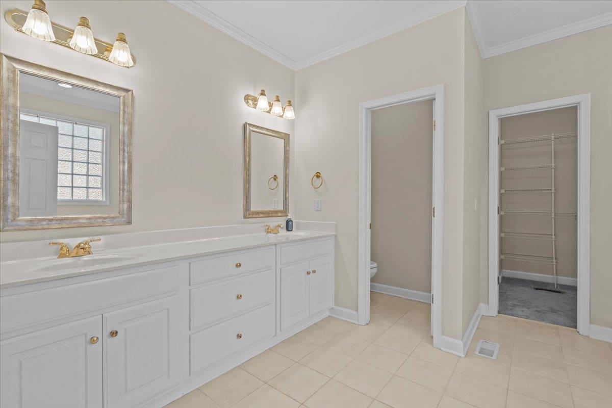 Greenville, South Carolina, 29615, United States, 4 Bedrooms Bedrooms, ,2 BathroomsBathrooms,Residential,For Sale,2006117