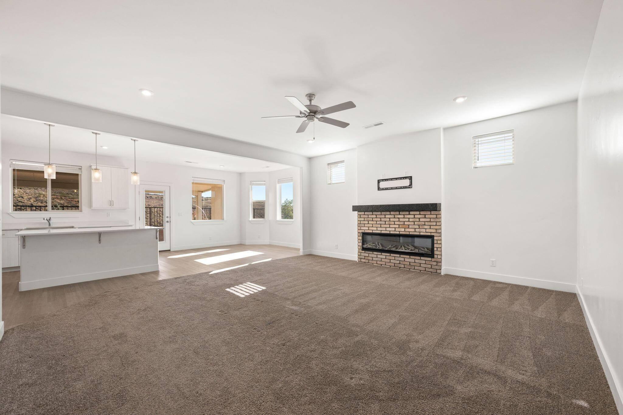 Washington, Utah, 84780, United States, 3 Bedrooms Bedrooms, ,2 BathroomsBathrooms,Residential,For Sale,1982194