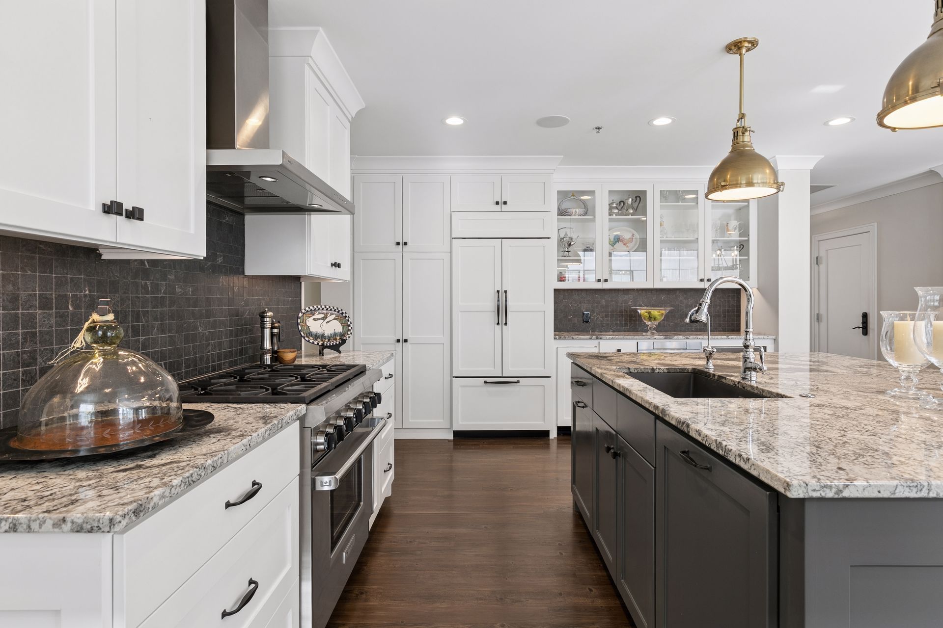  Gorgeous Light-Filled Condo in the Heart of Edina - 物件實景