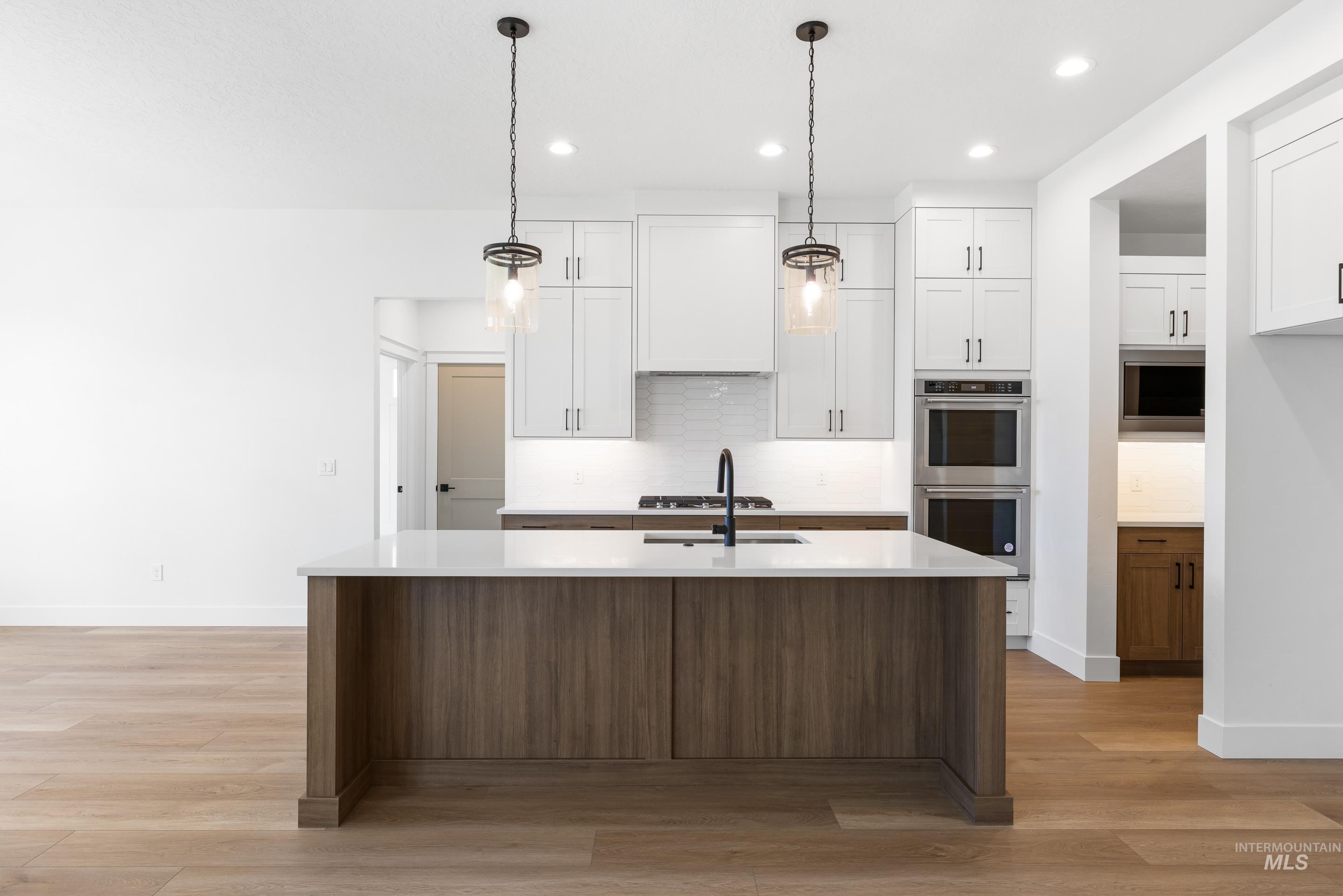 Kuna, Idaho, 83634, United States, 3 Bedrooms Bedrooms, ,Residential,For Sale,1989227