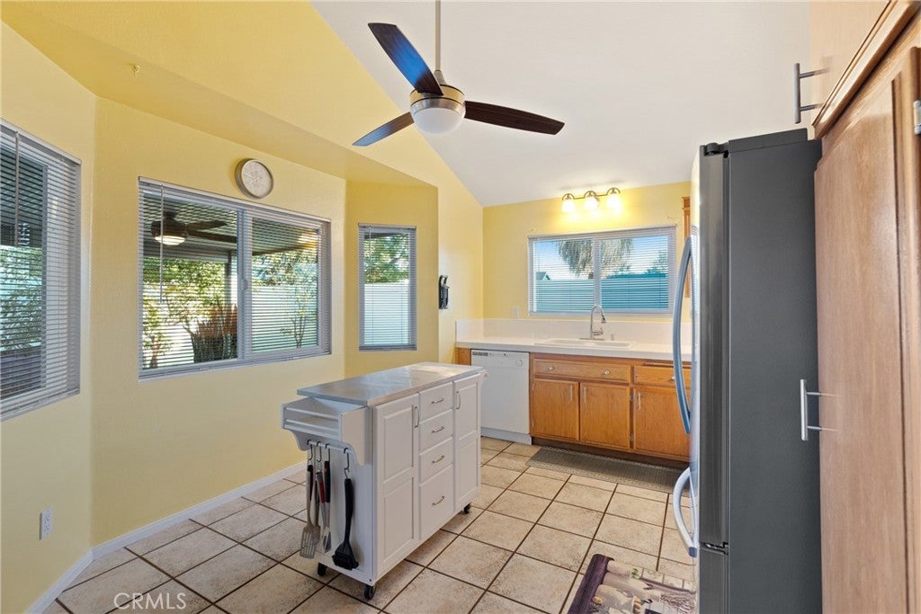 Moreno Valley, California, 92557, United States, 3 Bedrooms Bedrooms, ,2 BathroomsBathrooms,Residential,For Sale,1974042