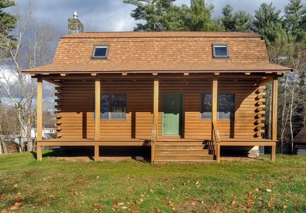 Hanson, Massachusetts, 02341, United States, 4 Bedrooms Bedrooms, ,2 BathroomsBathrooms,Residential,For Sale,2000773