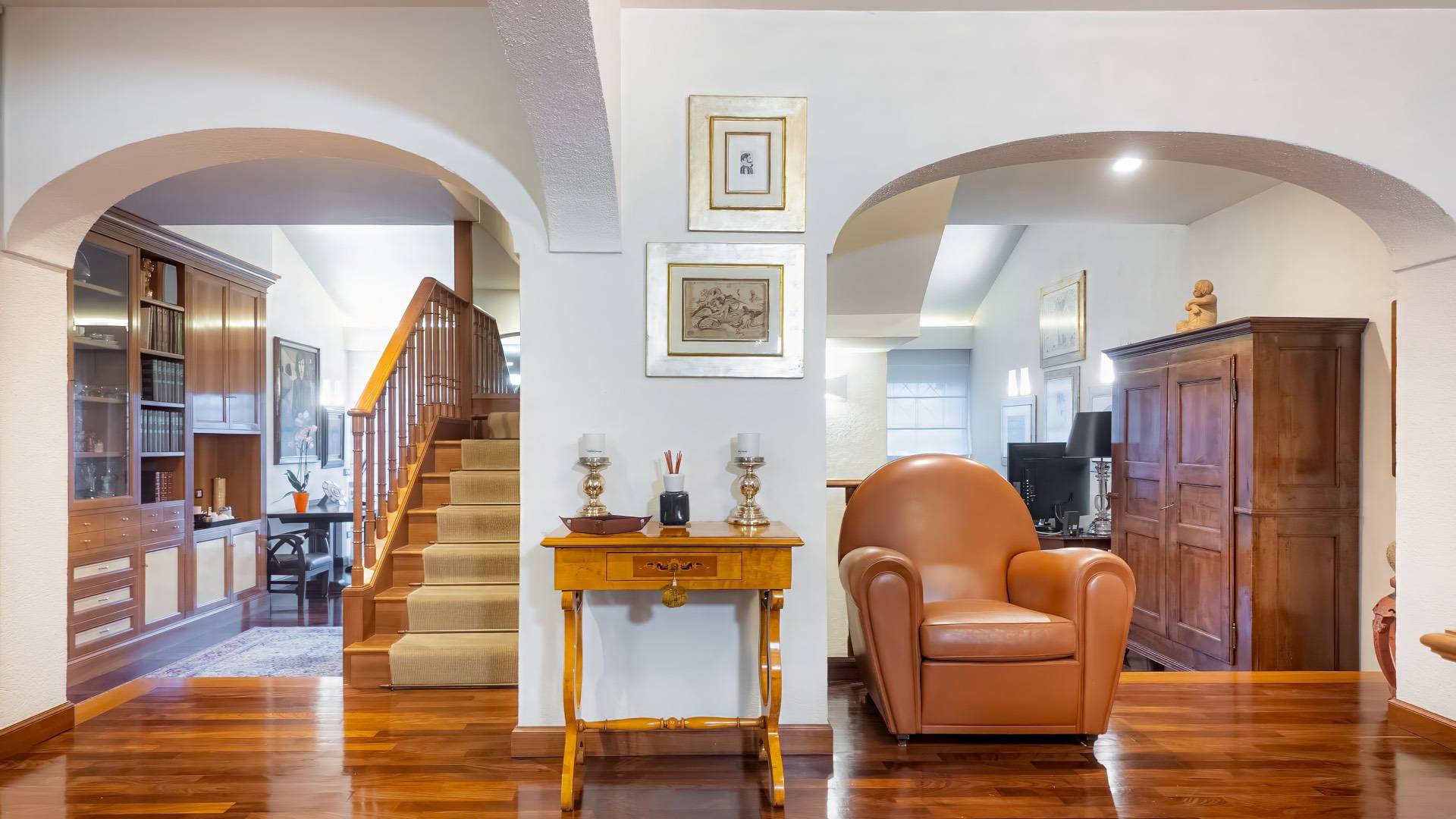 Roma, Roma, 00100, IT, 5 Bedrooms Bedrooms, ,7 BathroomsBathrooms,Residential,For Sale,1805365