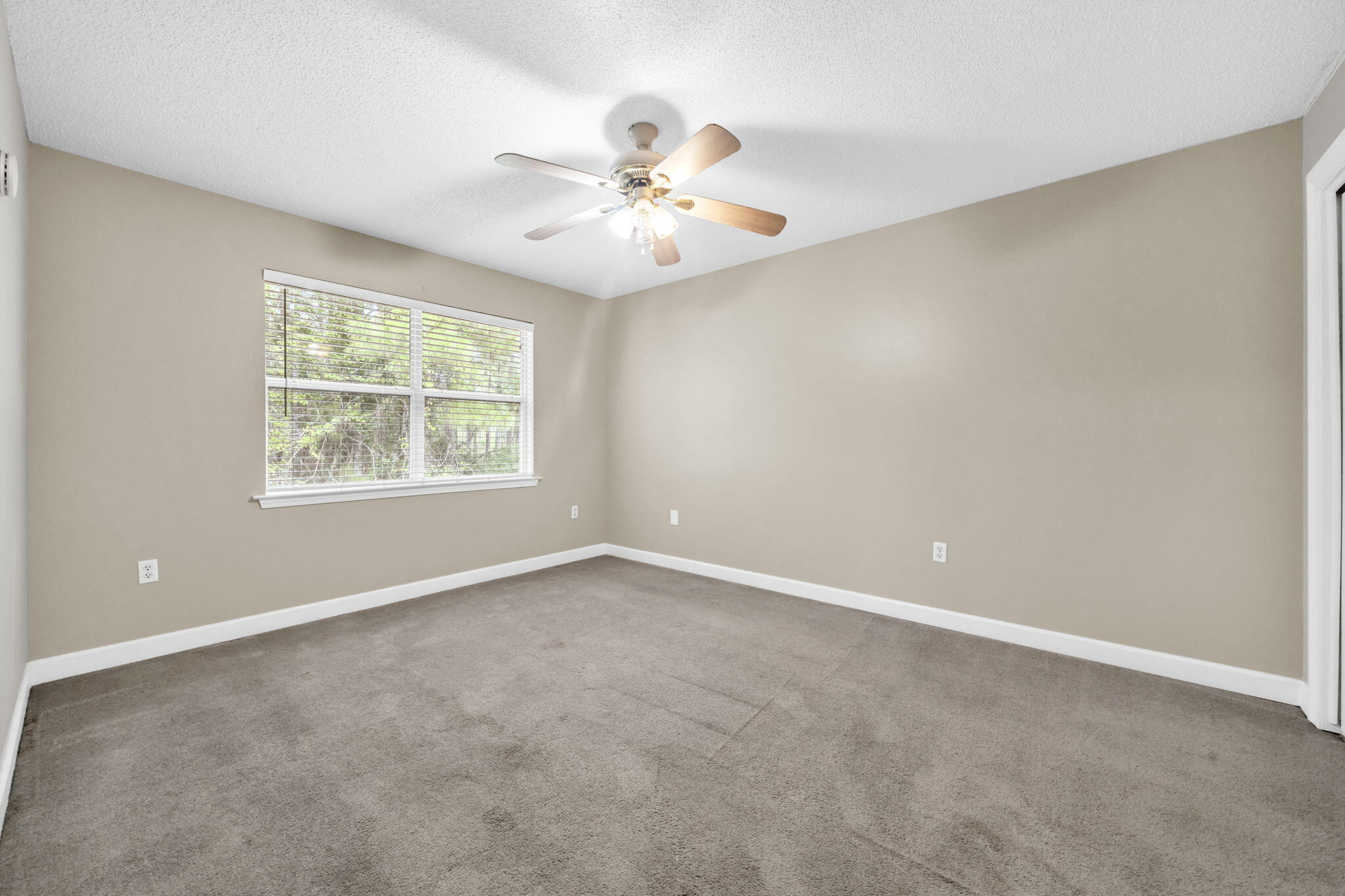 Santa Rosa Beach, Florida, 32459, United States, 3 Bedrooms Bedrooms, ,3 BathroomsBathrooms,Residential,For Sale,1927452