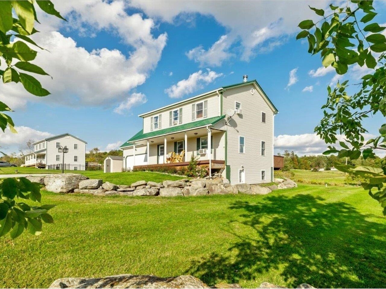 Fletcher, Vermont, 05444, United States, 4 Bedrooms Bedrooms, ,2 BathroomsBathrooms,Residential,For Sale,1950102