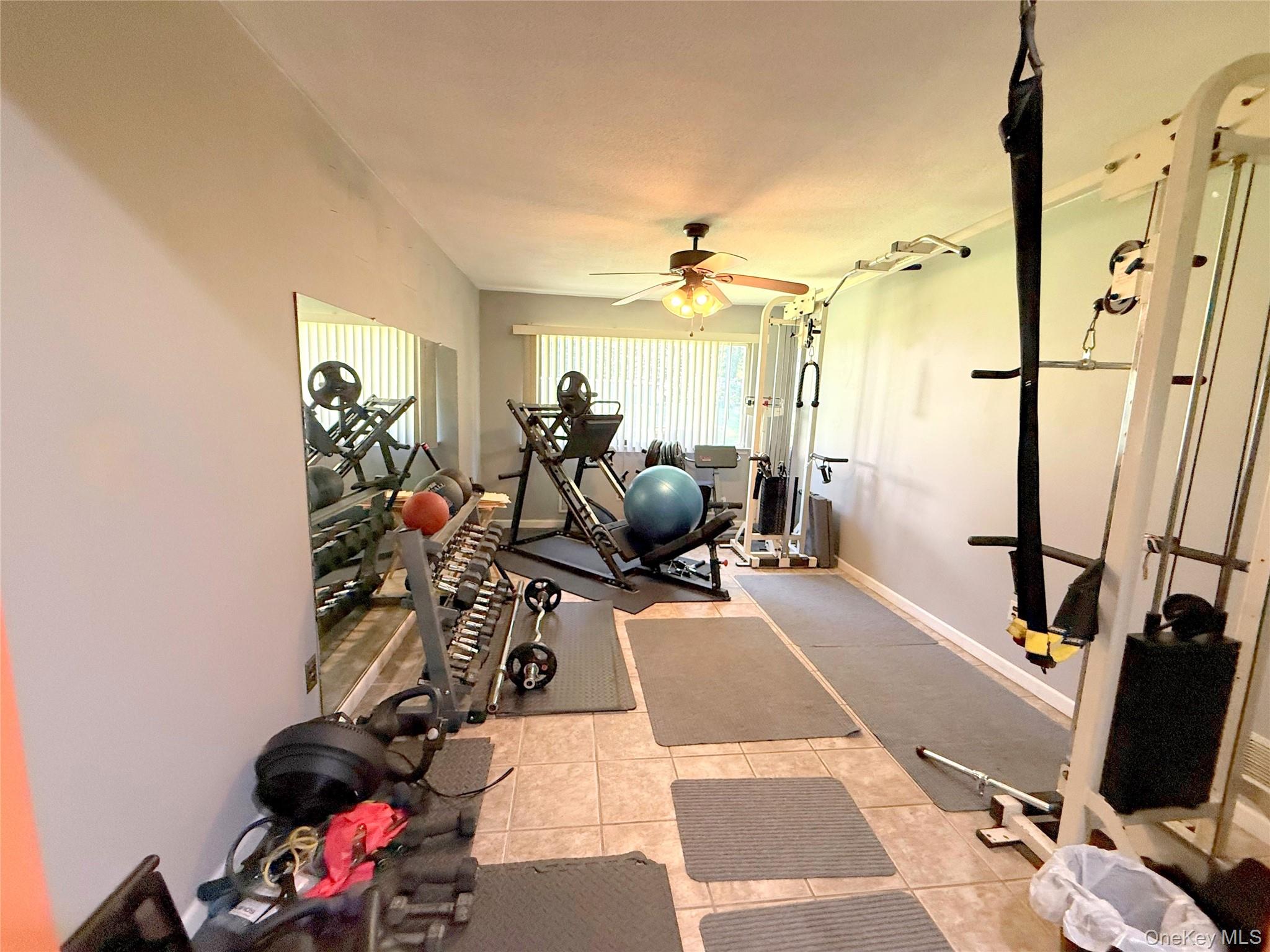 New City, New York, 10956, United States, 4 Bedrooms Bedrooms, ,3 BathroomsBathrooms,Residential,For Sale,1896333
