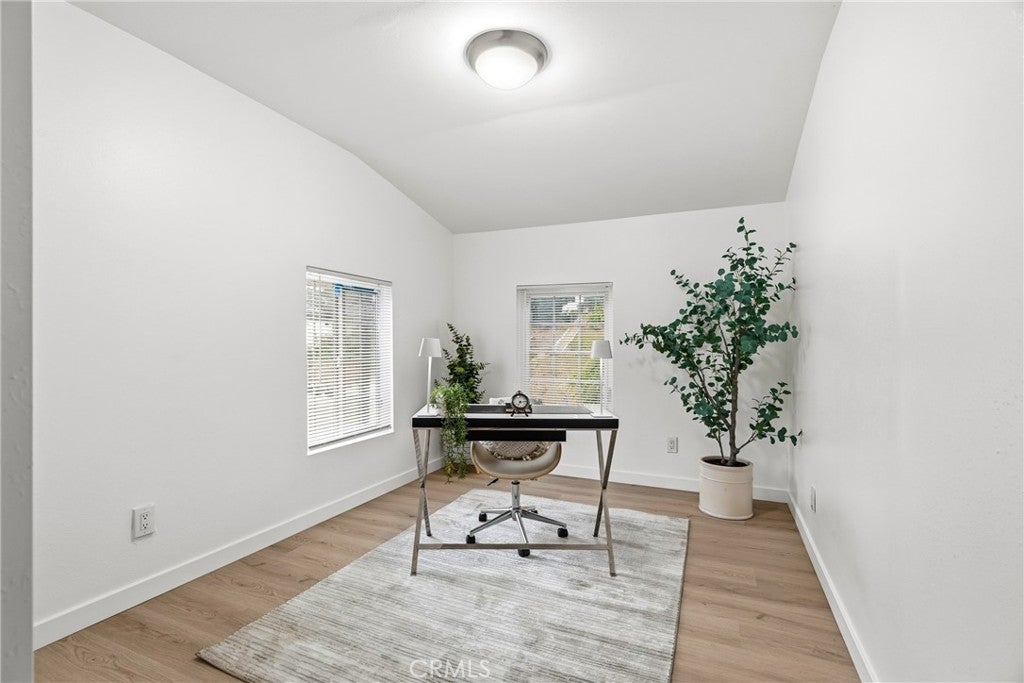 Los Angeles, California, 90063, United States, 2 Bedrooms Bedrooms, ,1 BathroomBathrooms,Residential,For Sale,1990786