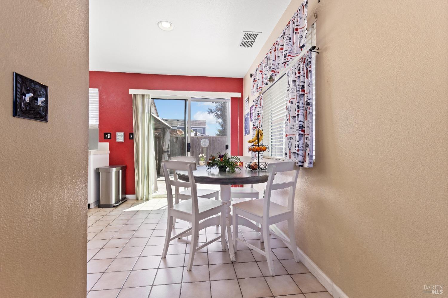 Santa Rosa, California, 95407, United States, 3 Bedrooms Bedrooms, ,3 BathroomsBathrooms,Residential,For Sale,1920914