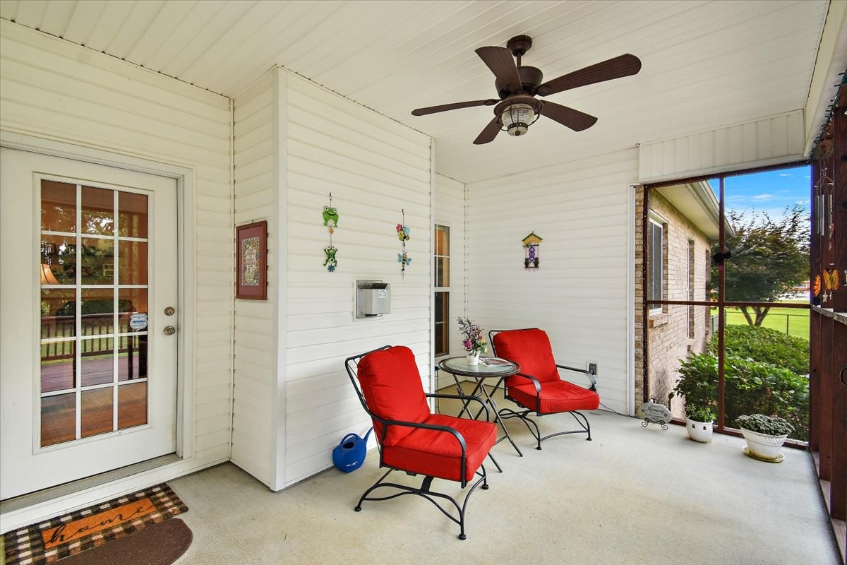 Manchester, Tennessee, 37355, United States, 3 Bedrooms Bedrooms, ,2 BathroomsBathrooms,Residential,For Sale,1907523