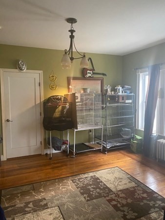 Malden, Massachusetts, 02148, United States, 6 Bedrooms Bedrooms, ,3 BathroomsBathrooms,Residential,For Sale,1860886