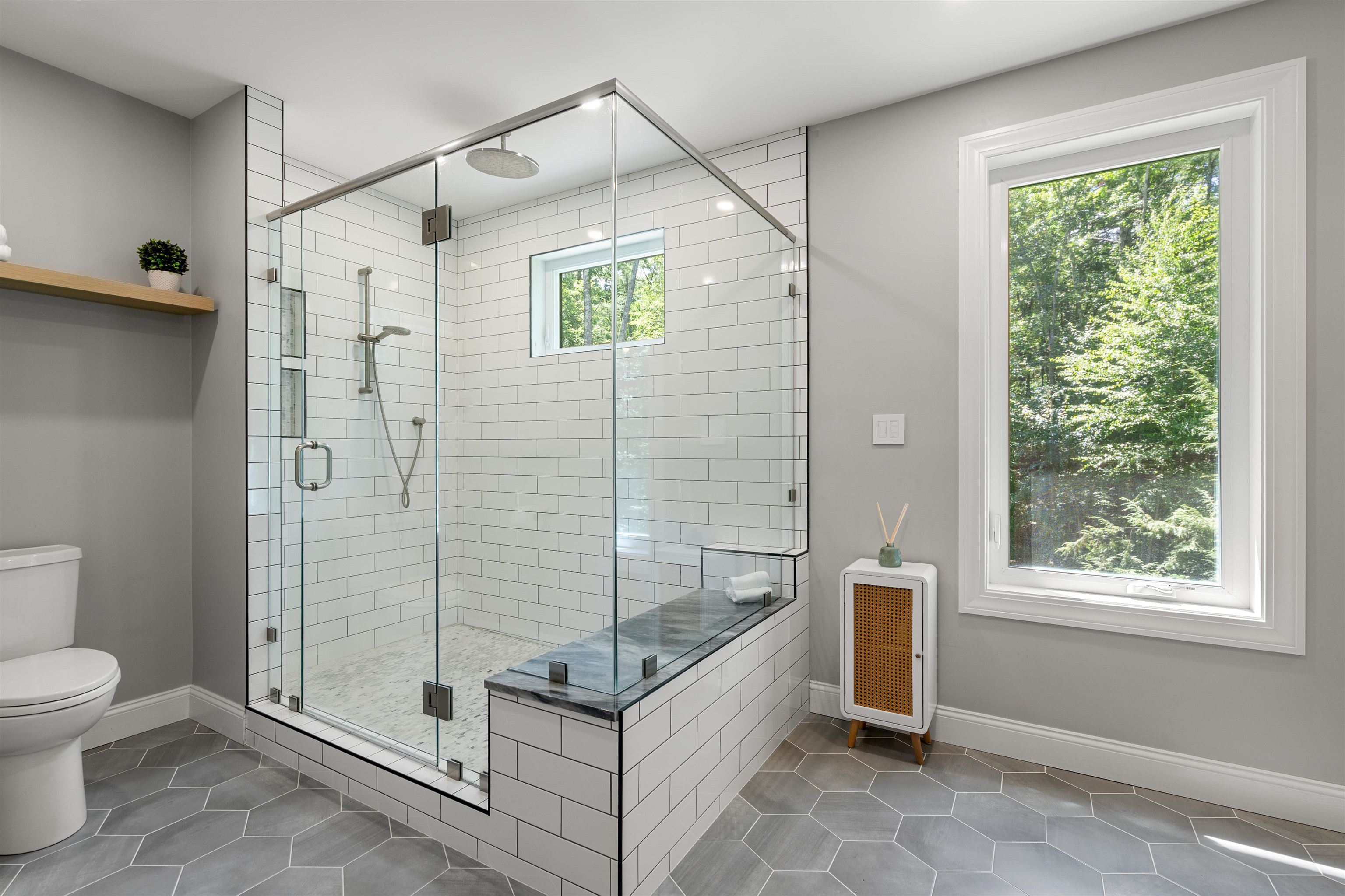 Hollis, New Hampshire, 03049, United States, 3 Bedrooms Bedrooms, ,3 BathroomsBathrooms,Residential,For Sale,1907073