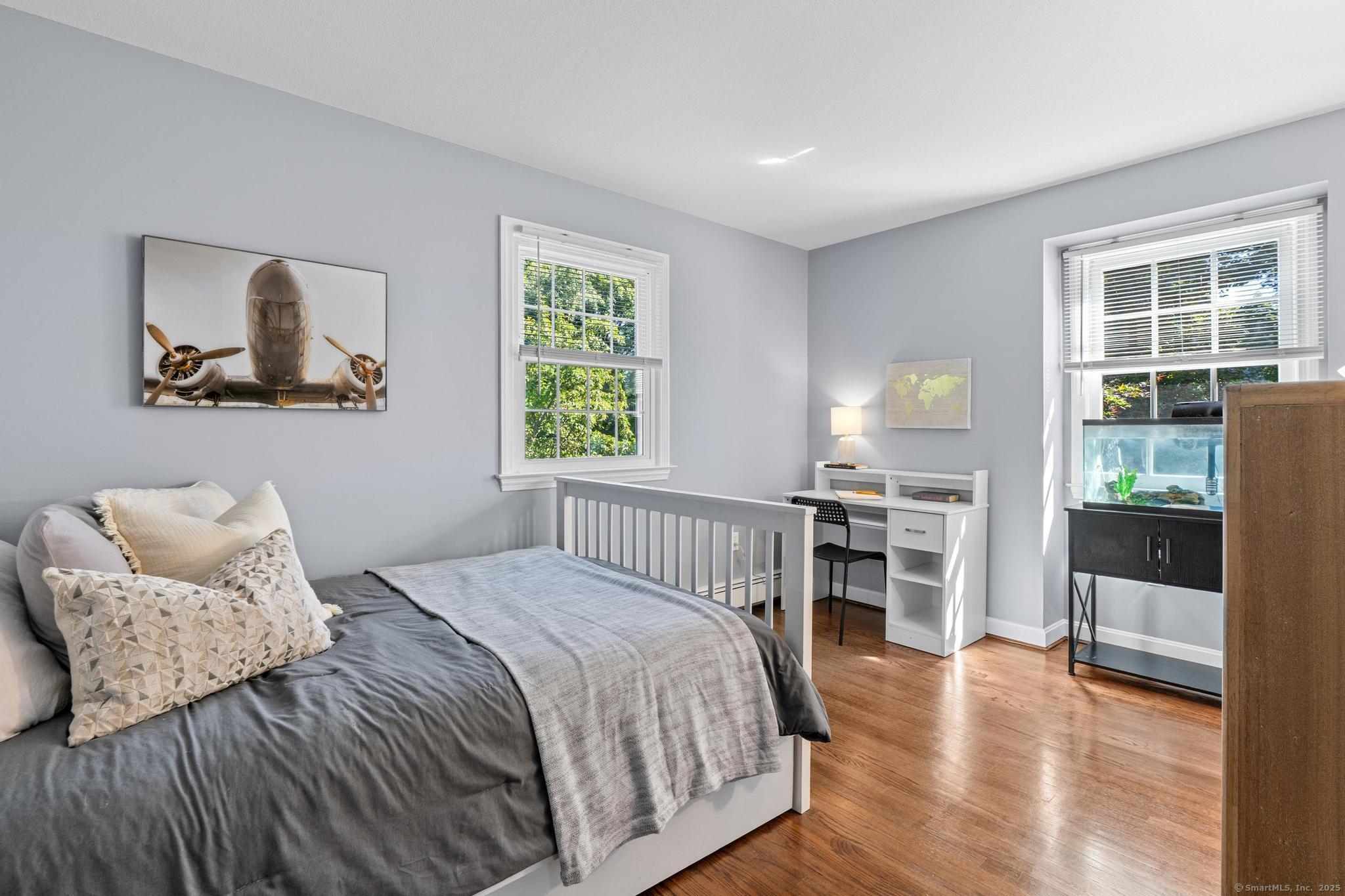 Simsbury, Connecticut, 06092, United States, 4 Bedrooms Bedrooms, ,3 BathroomsBathrooms,Residential,For Sale,1940650