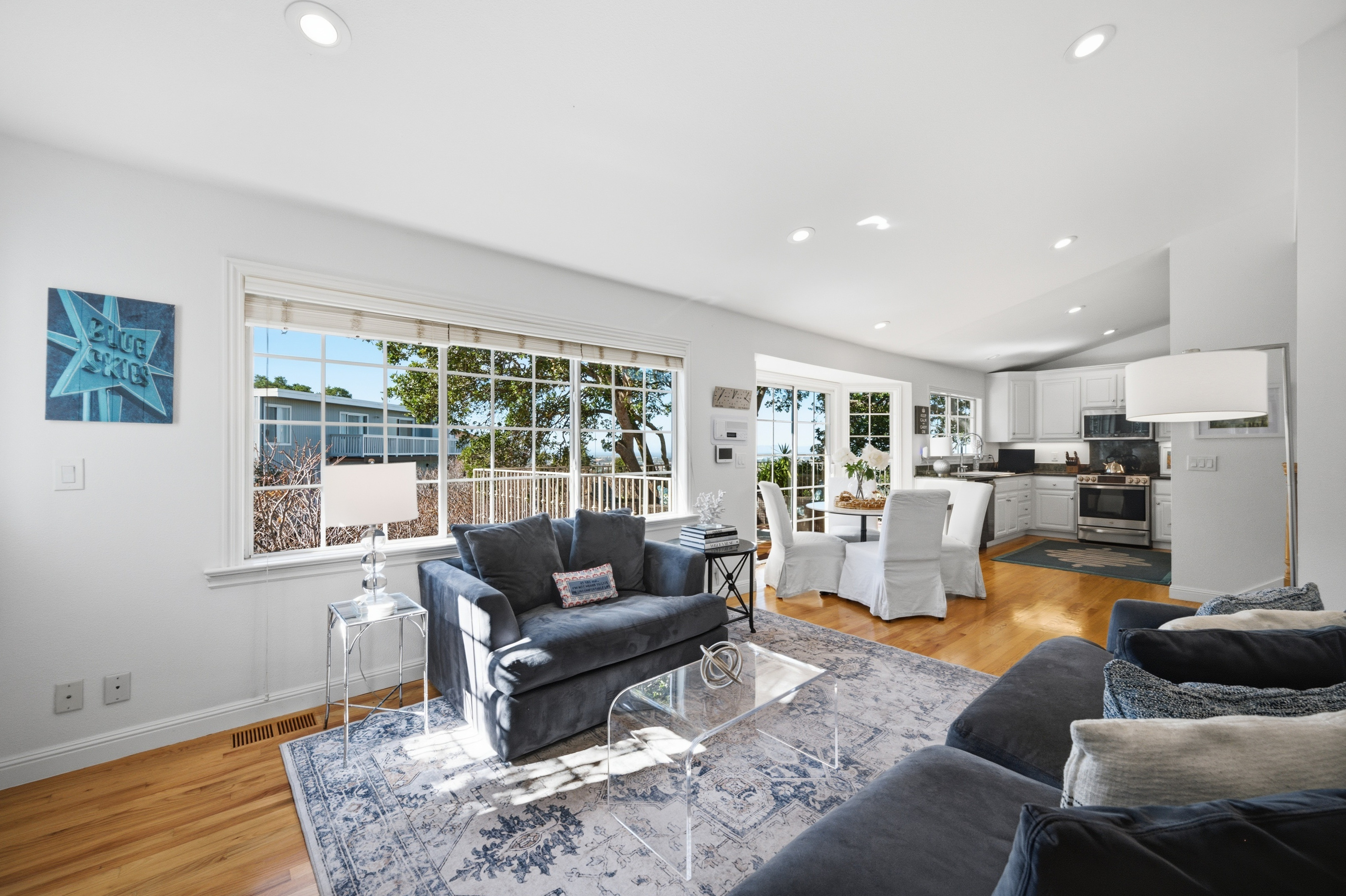  Prime Belmont Hills Home with Bay Views - 物件實景