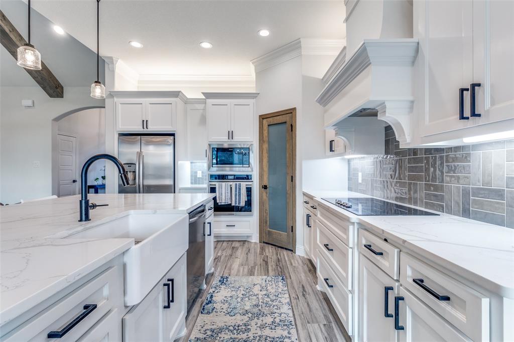 Springtown, Texas, 76082, United States, 4 Bedrooms Bedrooms, ,3 BathroomsBathrooms,Residential,For Sale,1982023