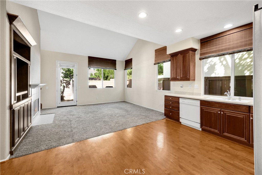 Moreno Valley, California, 92557, United States, 3 Bedrooms Bedrooms, ,3 BathroomsBathrooms,Residential,For Sale,1905836