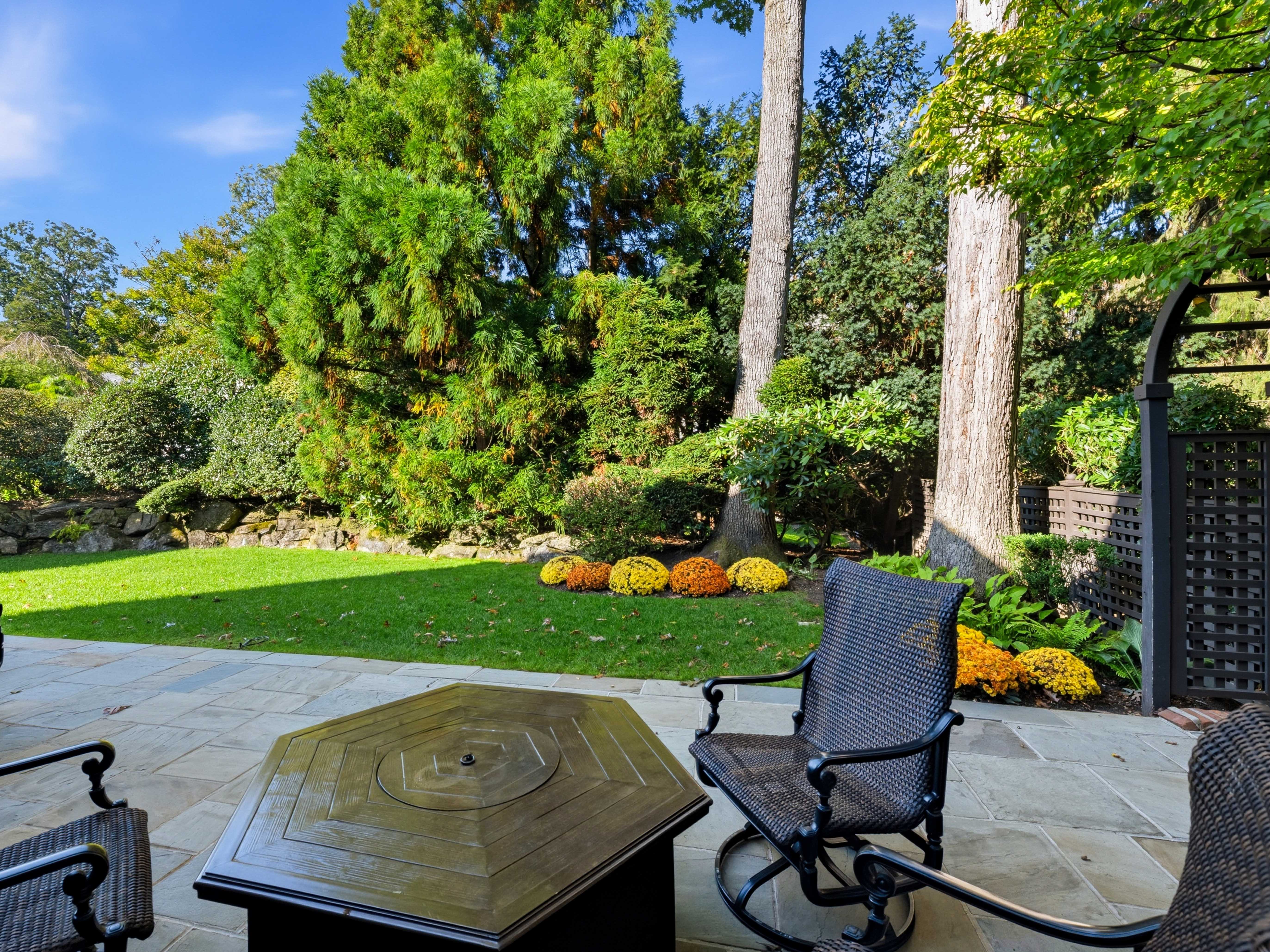  403 Ryder Road, Manhasset, NY 11030 - 物件實景