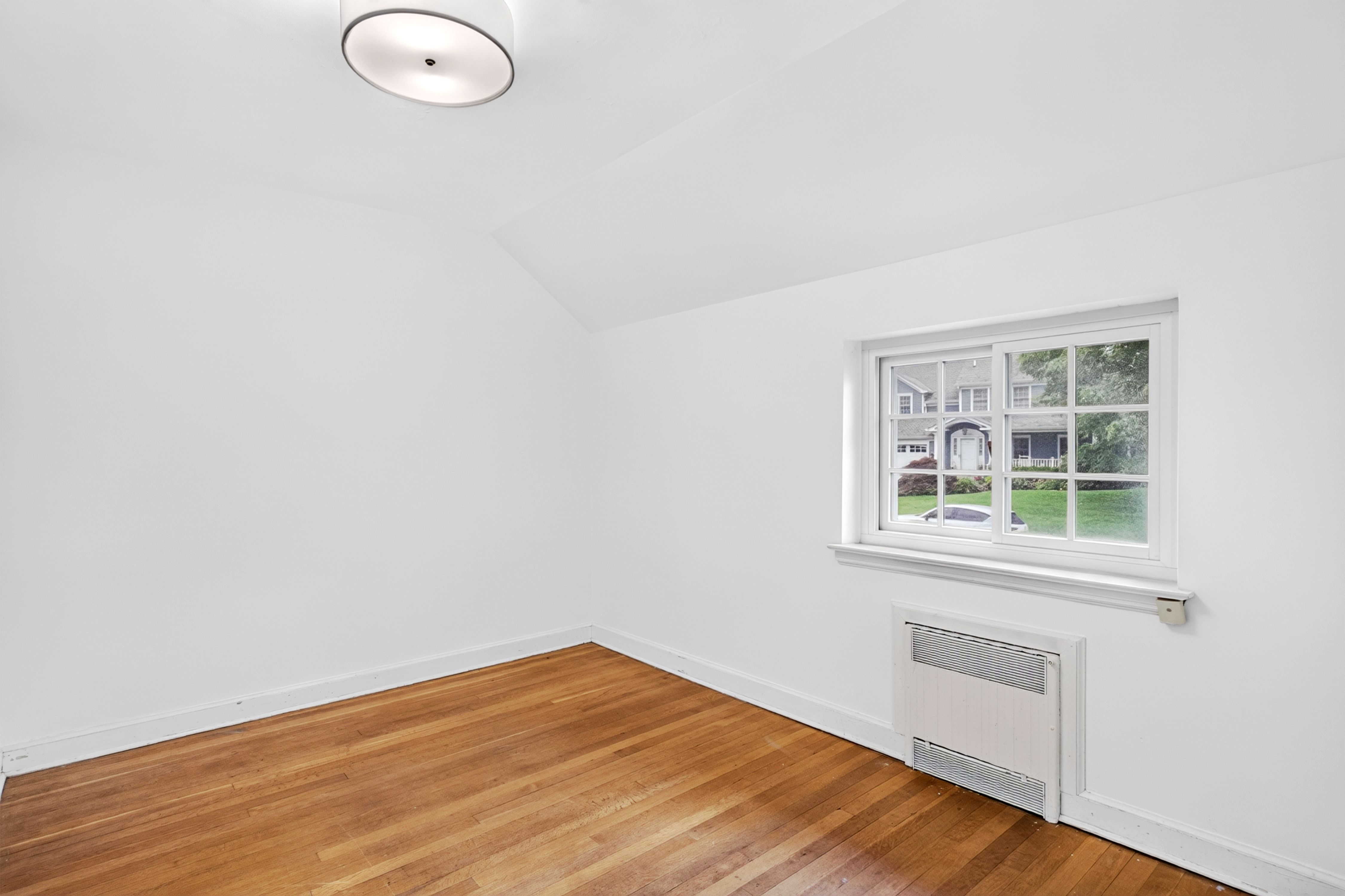  10 Ridge Drive, Port Washington, NY 11050 - 物件實景