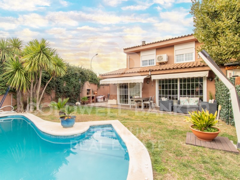 Sant Quirze del Vallès, Catalonia, ES, 4 Bedrooms Bedrooms, ,2 BathroomsBathrooms,Residential,For Sale,1614303