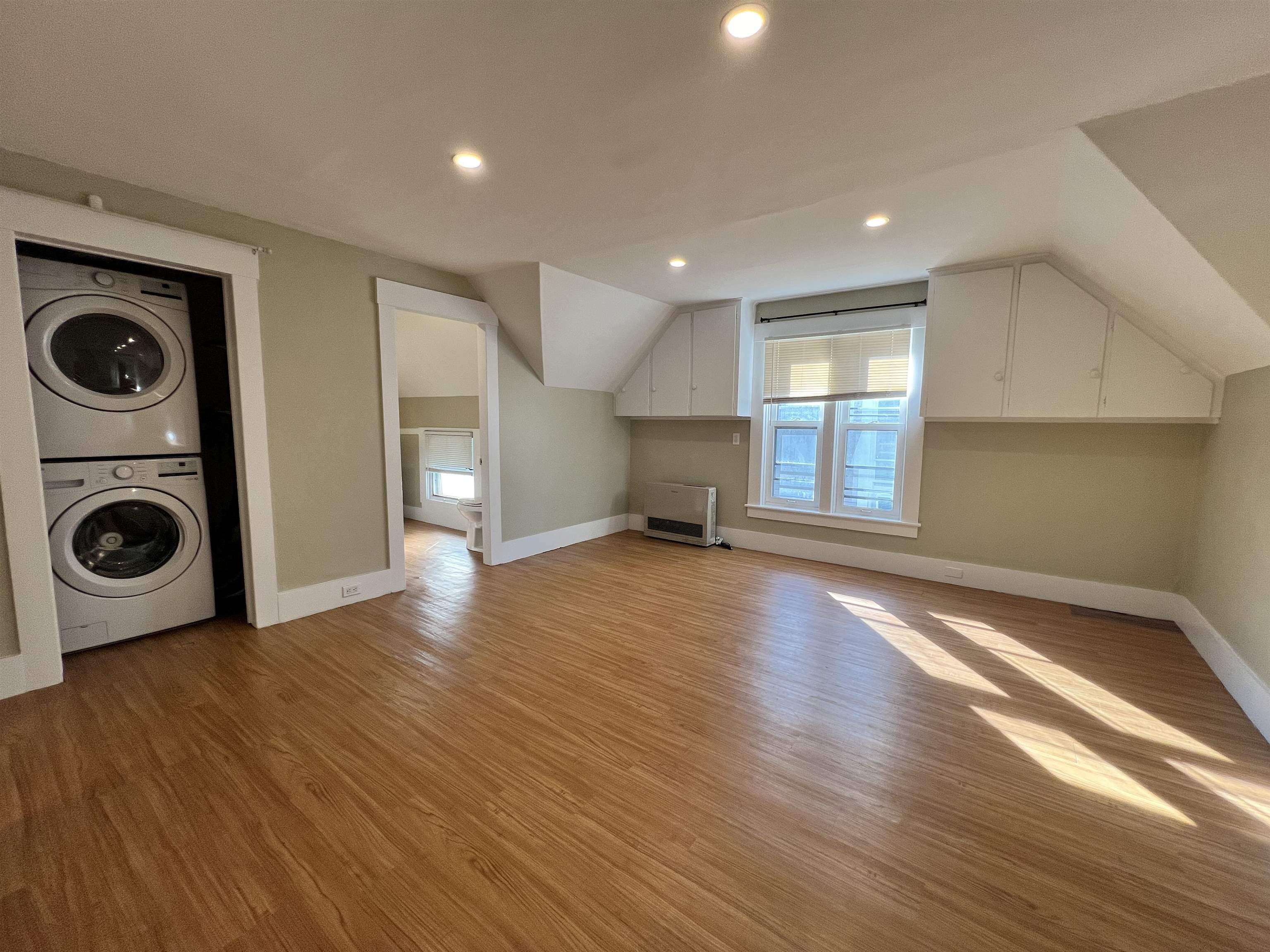 Lebanon, New Hampshire, 03766, United States, 6 Bedrooms Bedrooms, ,Residential,For Sale,1826414