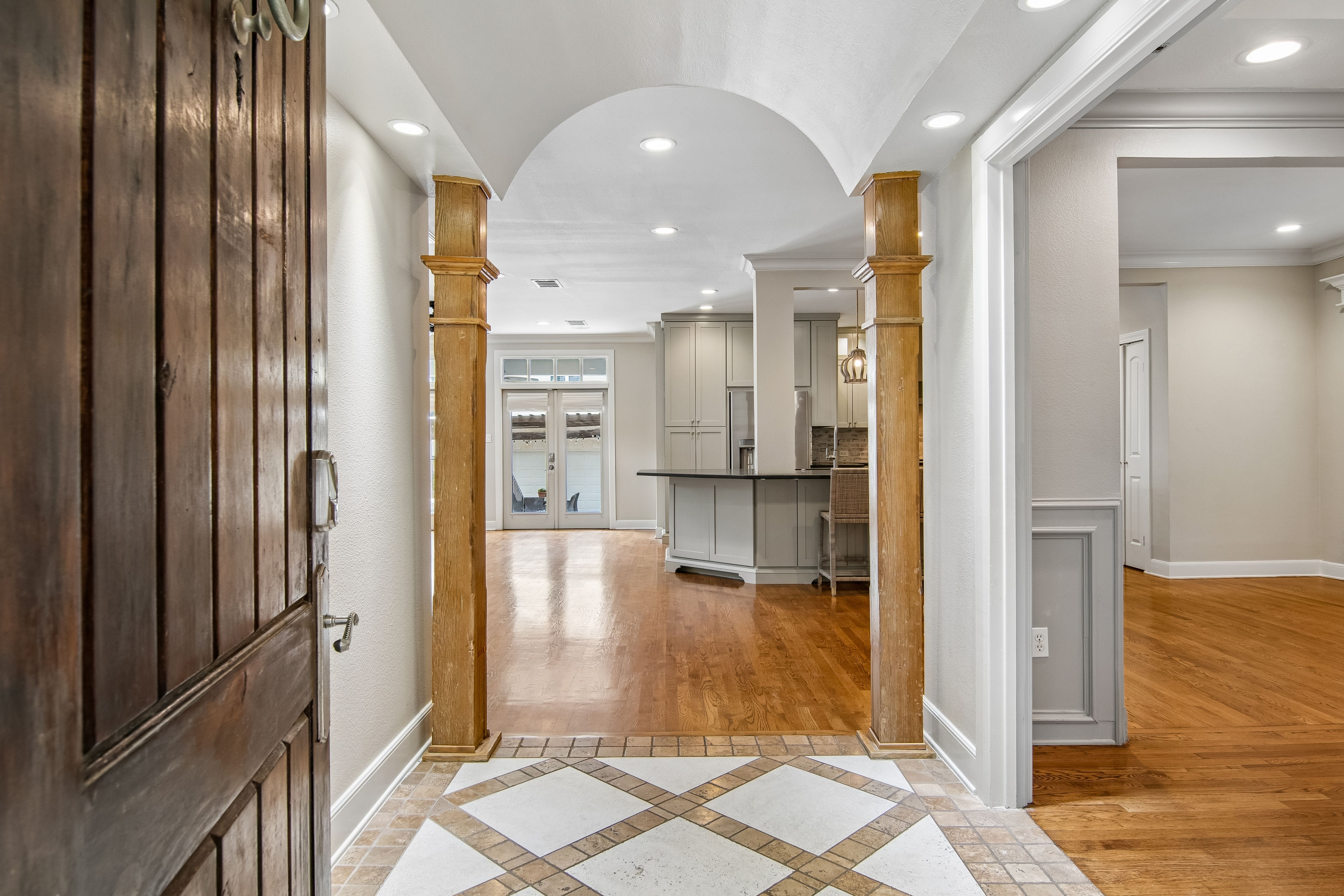  Private Estate on Oversized Alamo Heights Lot - 物件實景