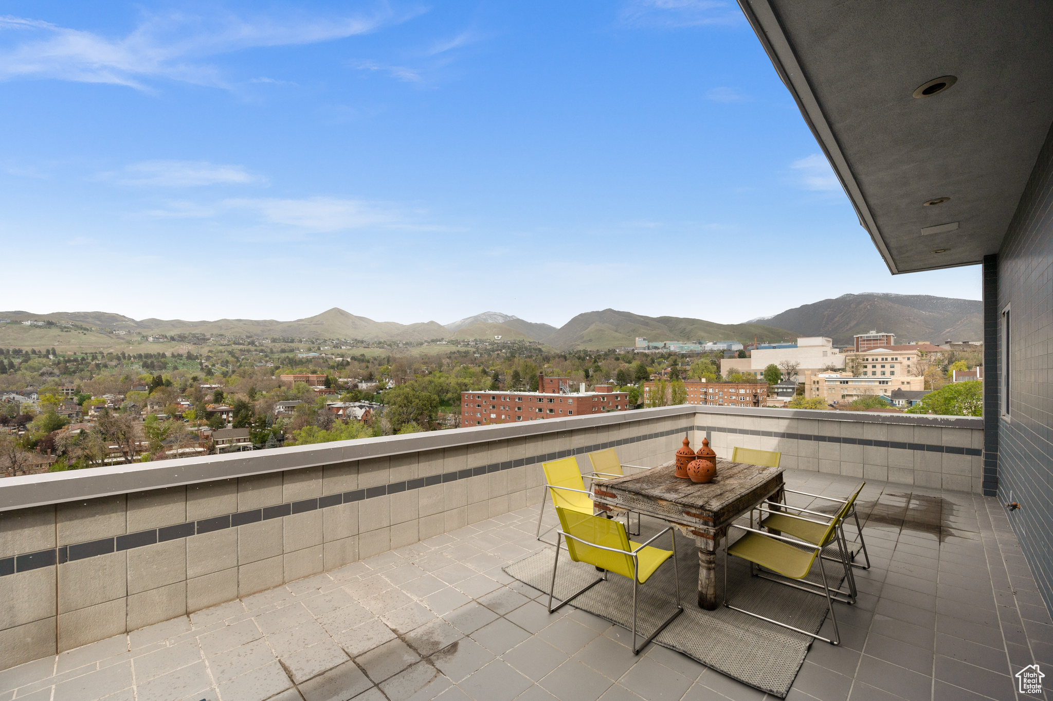 Salt Lake City, Utah, 84102, United States, 3 Bedrooms Bedrooms, ,3 BathroomsBathrooms,Residential,For Sale,1795279