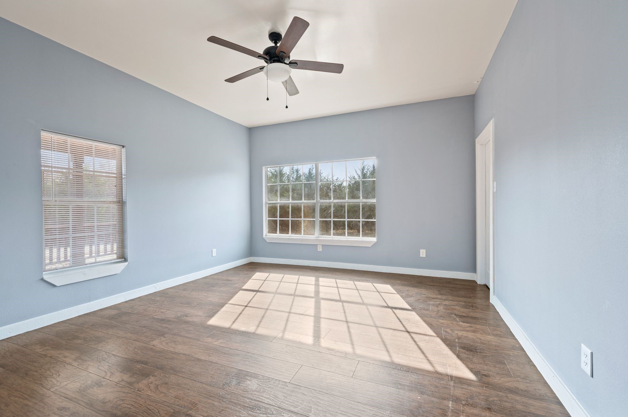 Farmersville, Texas, 75442, United States, 3 Bedrooms Bedrooms, ,2 BathroomsBathrooms,Residential,For Sale,1995432