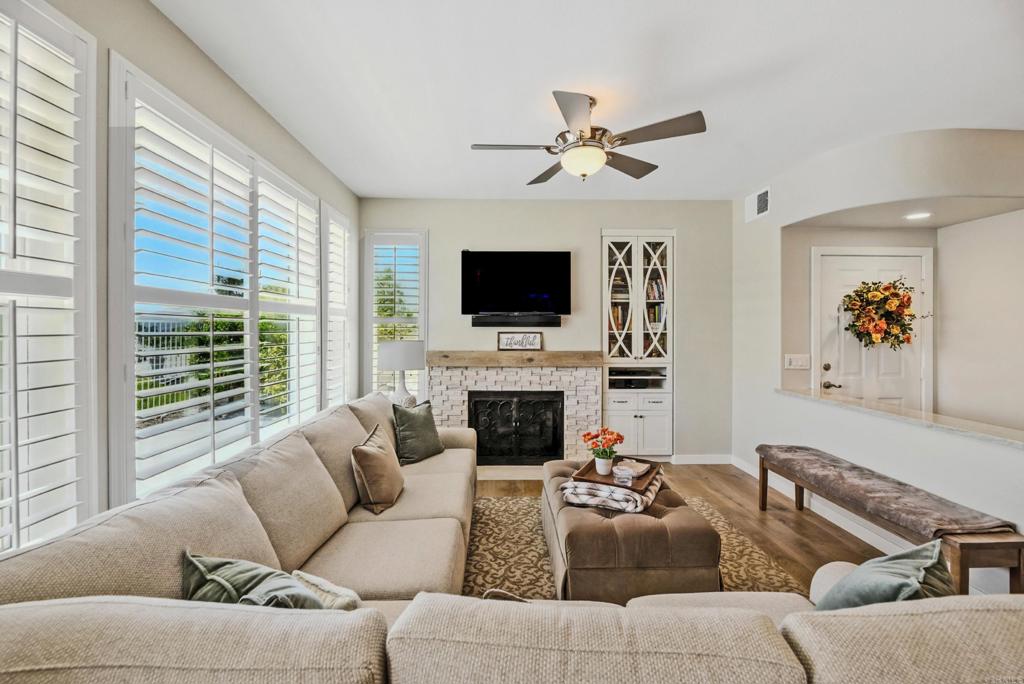 San Diego, California, 92128, United States, 2 Bedrooms Bedrooms, ,3 BathroomsBathrooms,Residential,For Sale,1920017