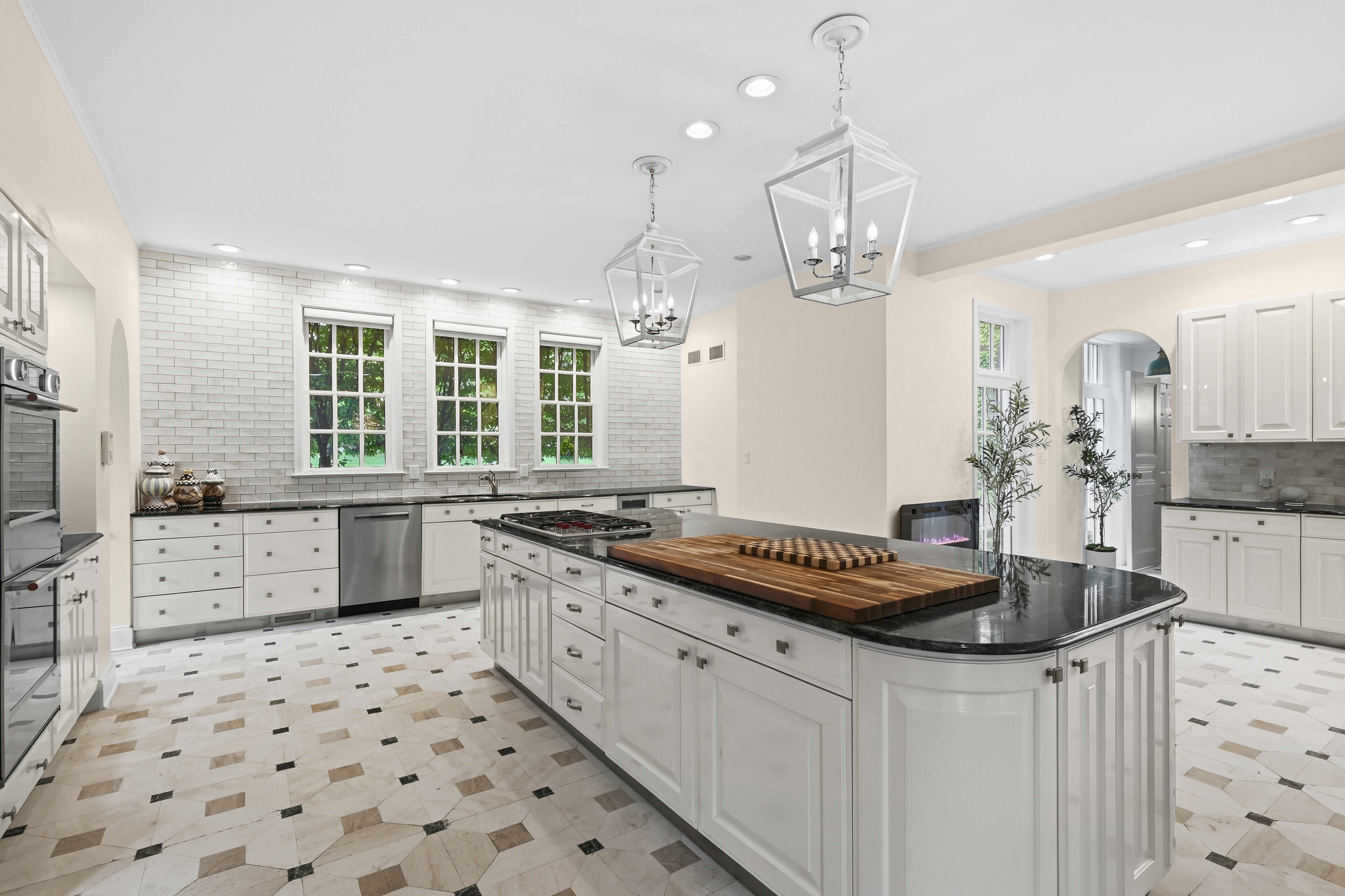  898 Persimmon Road, Sewickley, PA 15143 - 物件實景
