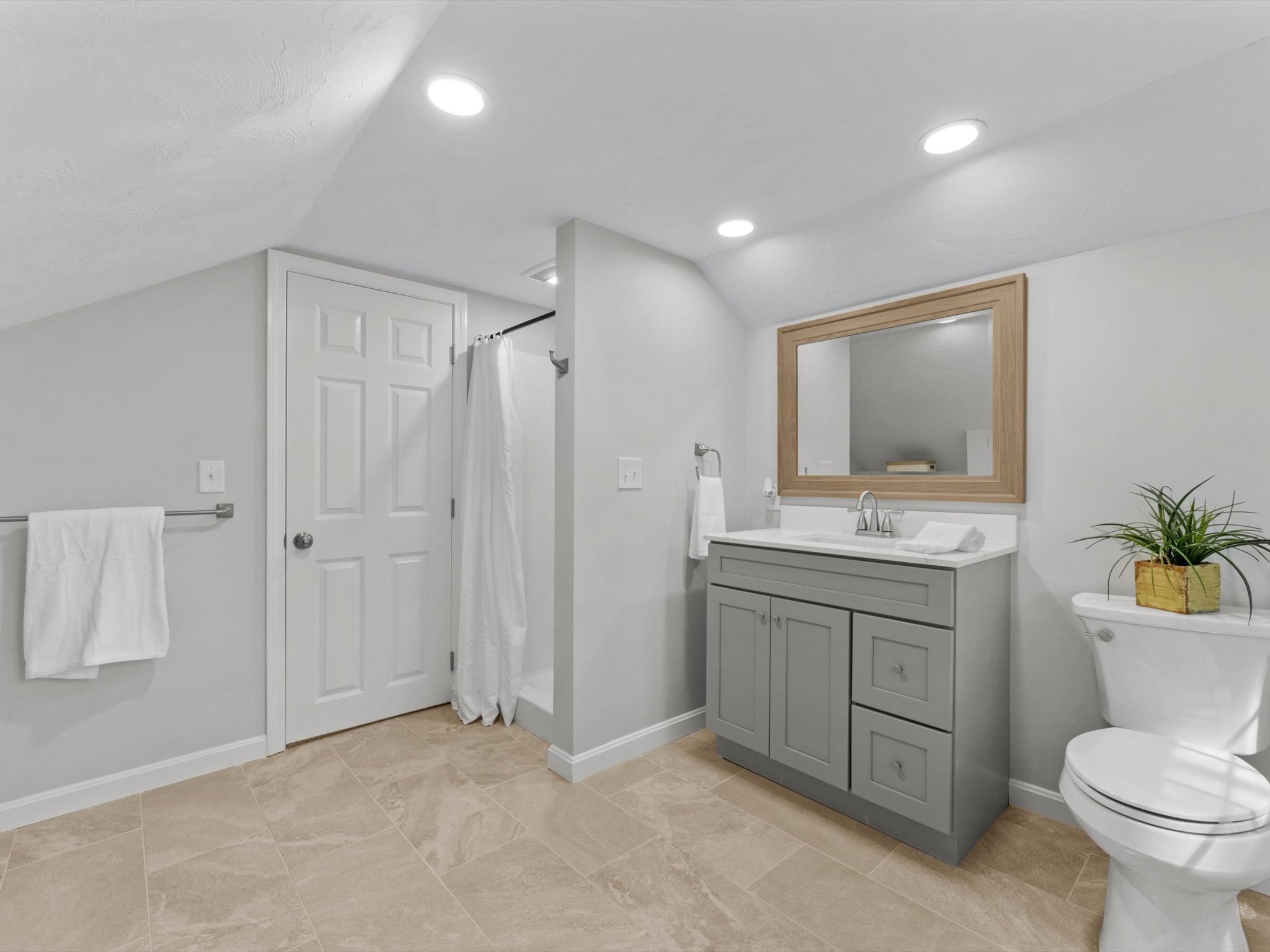  11 Mendon Road, Northbridge, MA 01534 - 物件實景