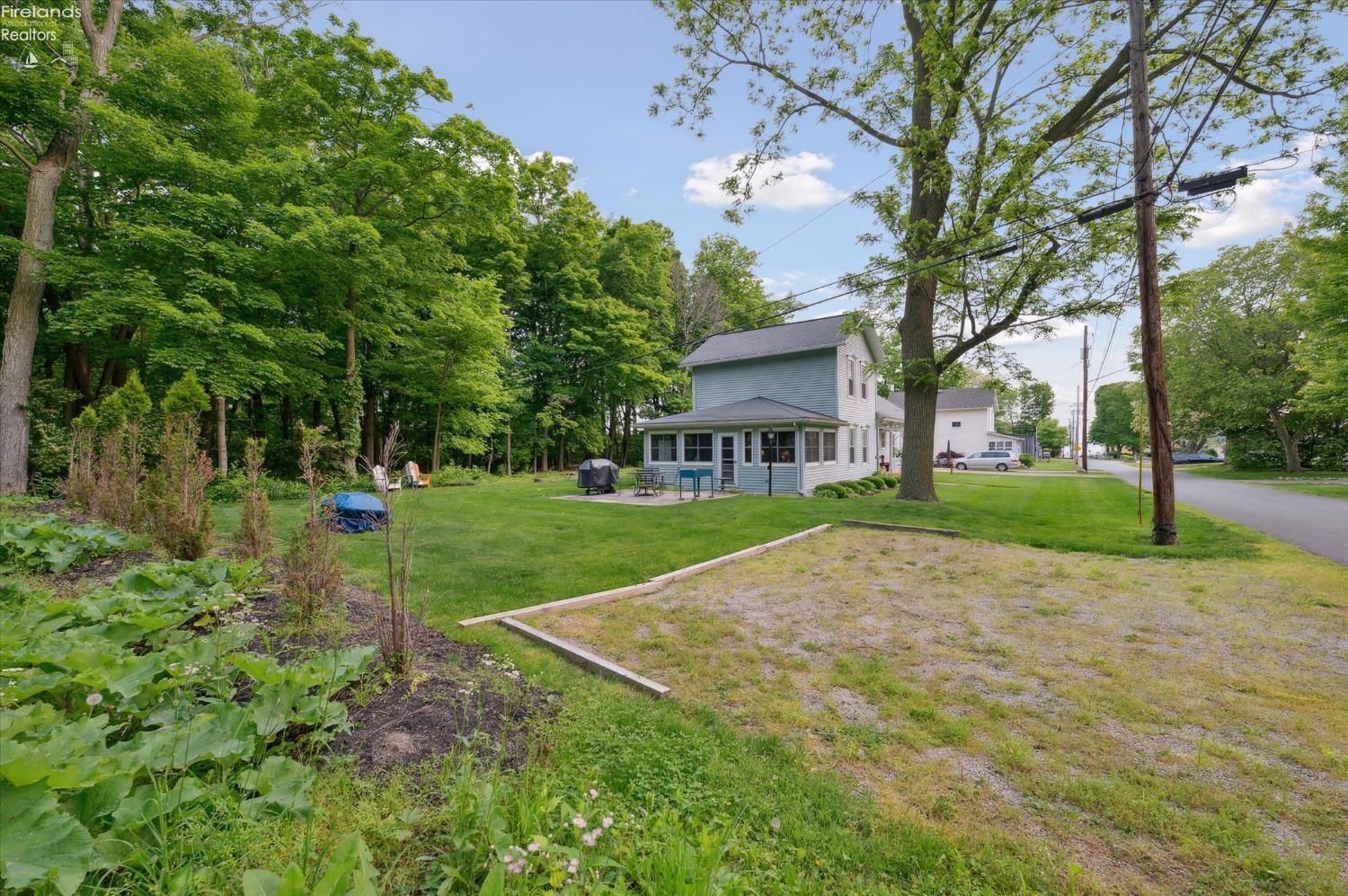 Put-In-Bay, Ohio, 43456, United States, 4 Bedrooms Bedrooms, ,2 BathroomsBathrooms,Residential,For Sale,1983936