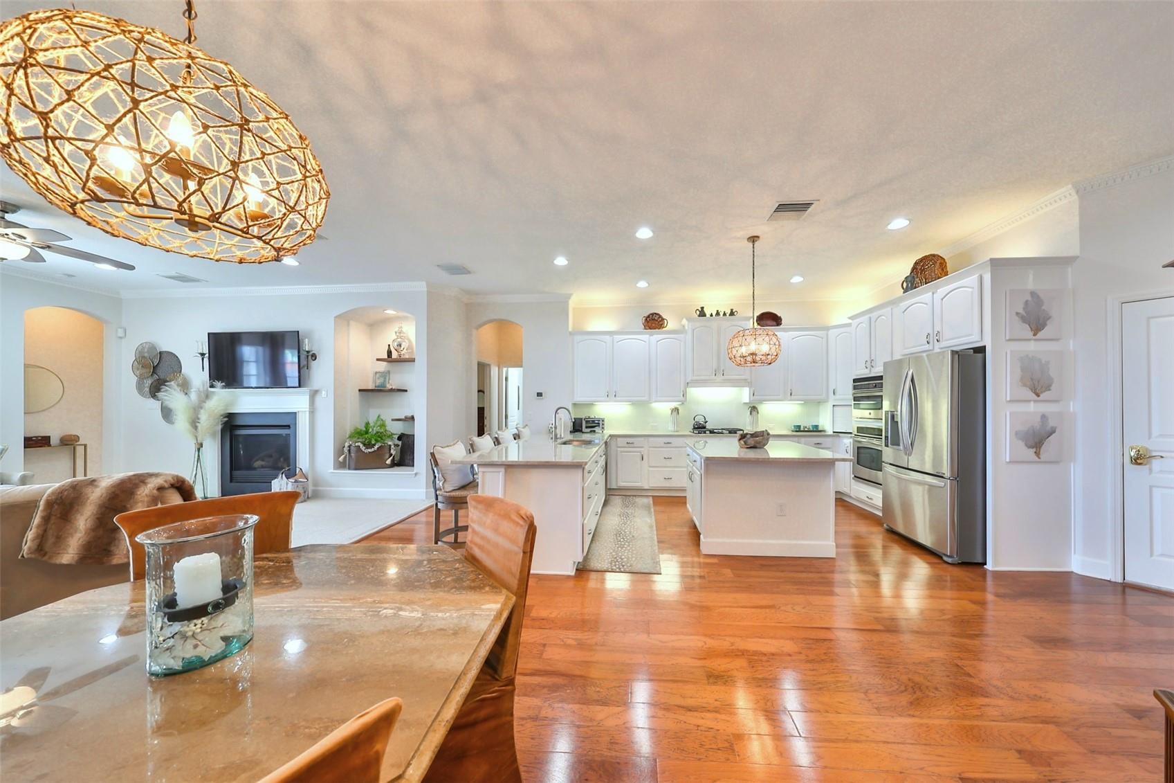 Apollo Beach, Florida, 33572, United States, 4 Bedrooms Bedrooms, ,3 BathroomsBathrooms,Residential,For Sale,1920330