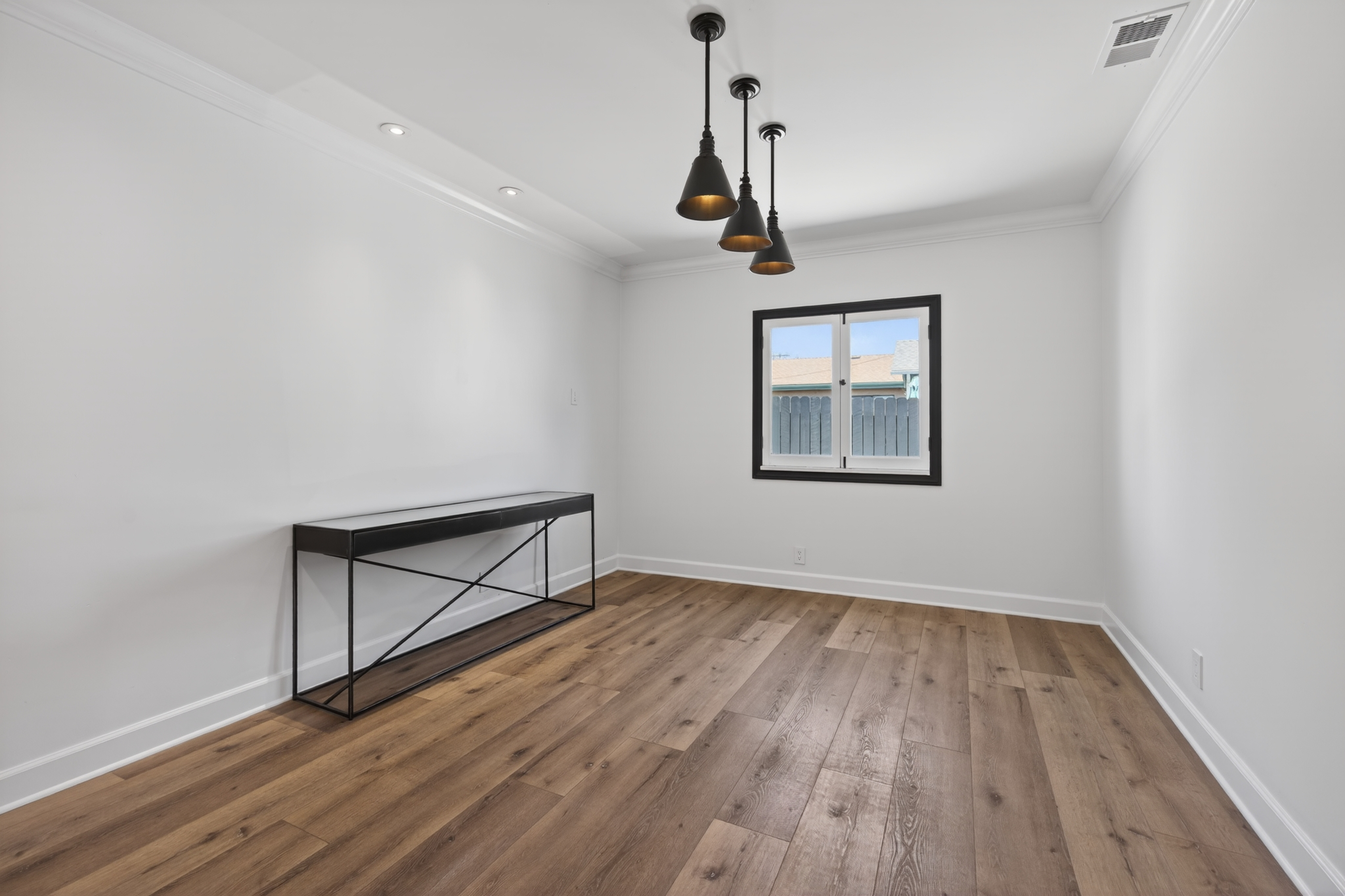  3737 Paloma Drive, Ventura, CA 93003 - 物件實景