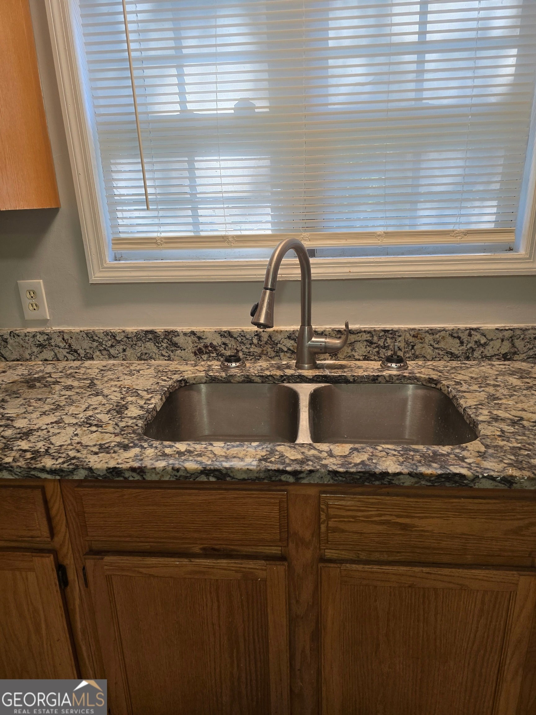 Atlanta, Georgia, 30331, United States, ,Residential,For Sale,1952015