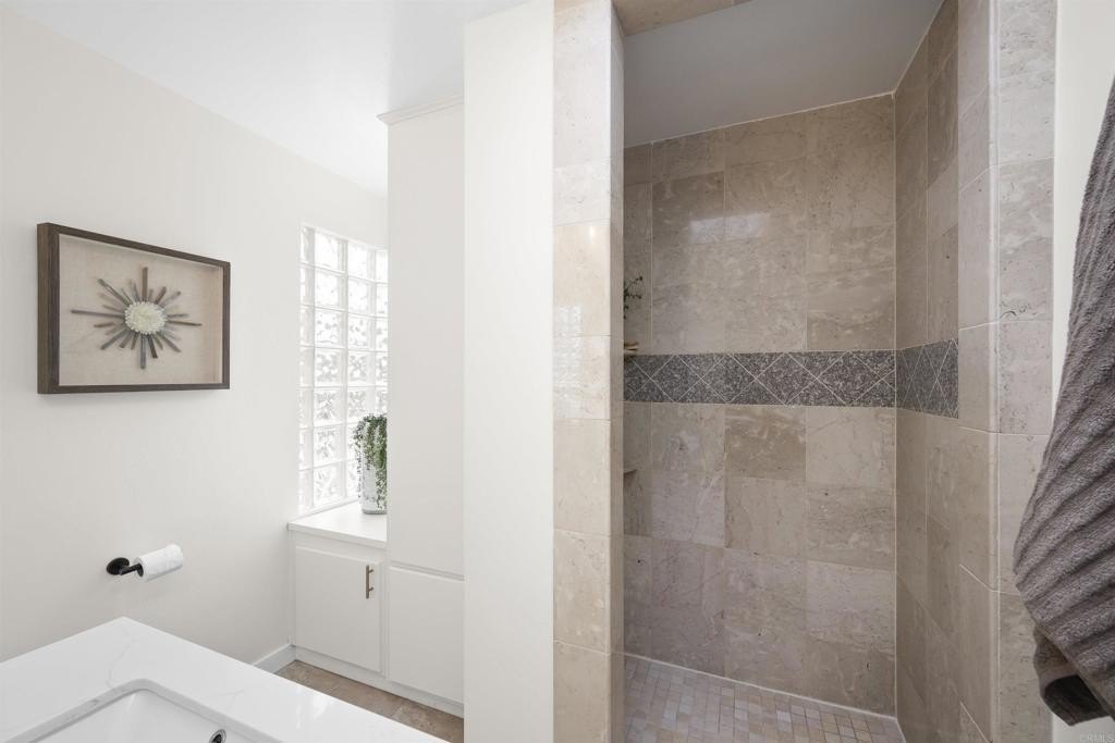 San Diego, California, 92107, United States, 3 Bedrooms Bedrooms, ,2 BathroomsBathrooms,Residential,For Sale,1908264