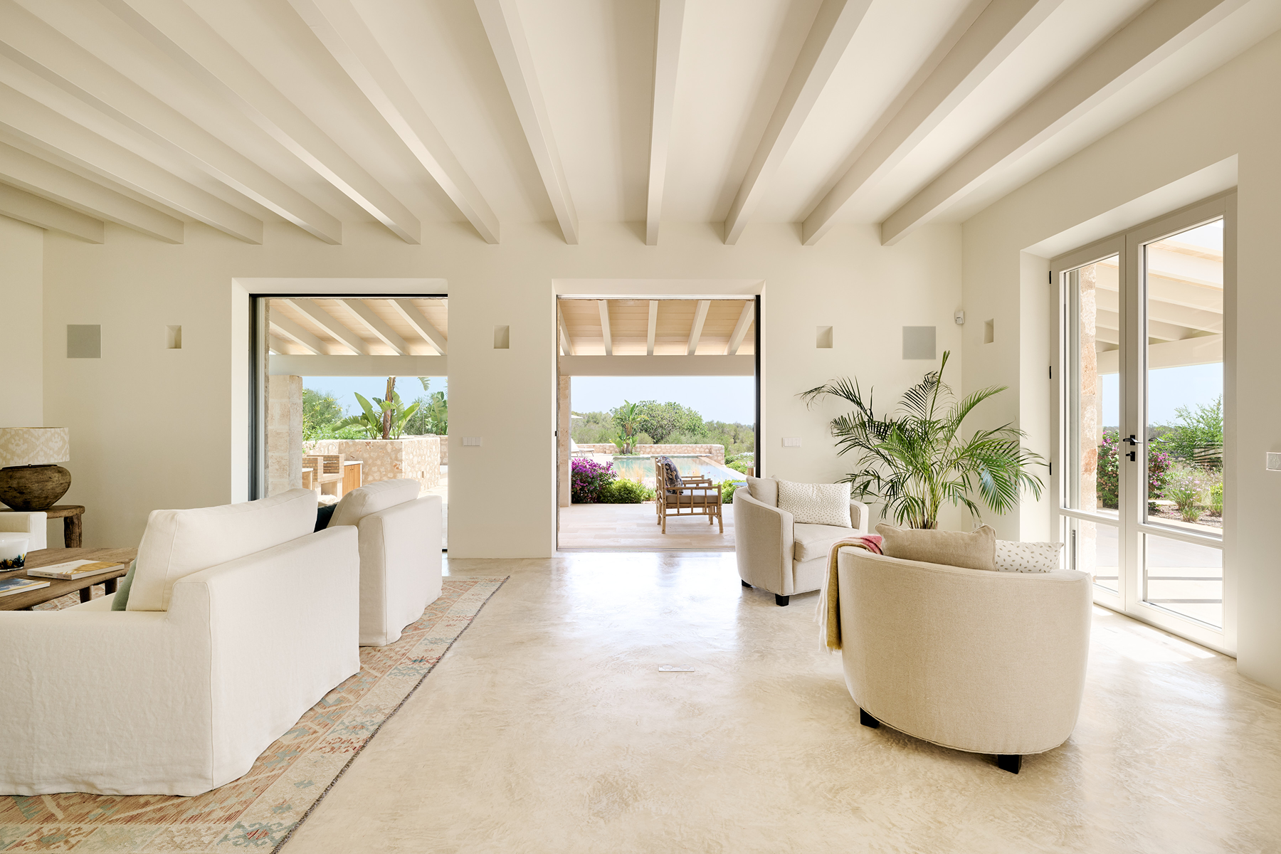  Mallorcan estate with pool and sea views in Portocolom, Mallorca - 物件實景