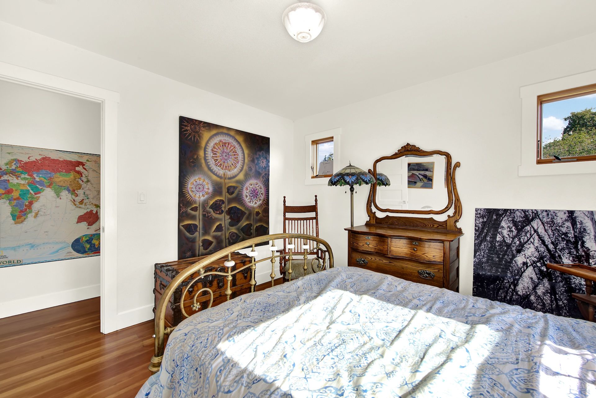  Remodeled Home with Timeless Character - 物件實景