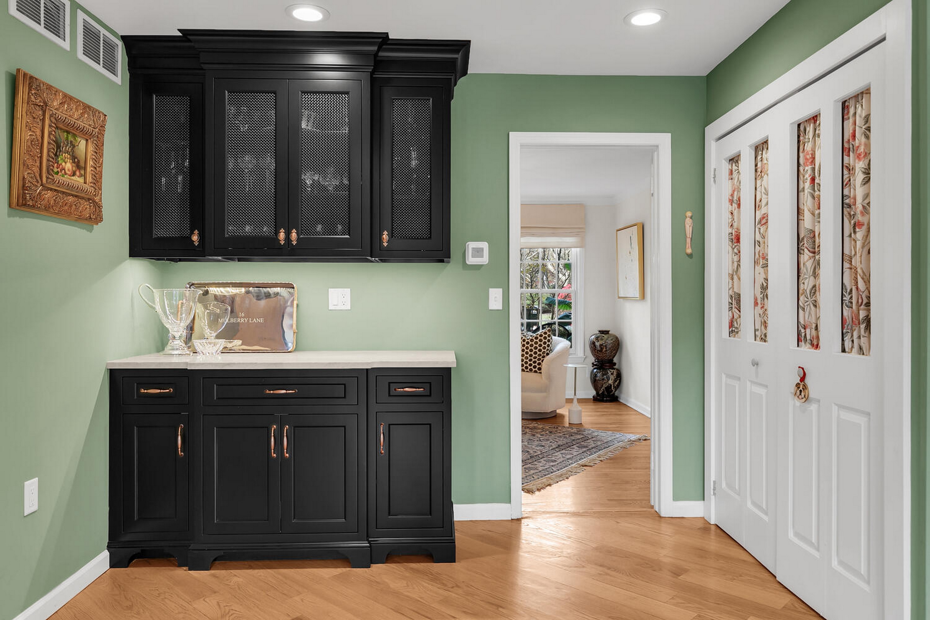  16 Mulberry Lane - 物件實景