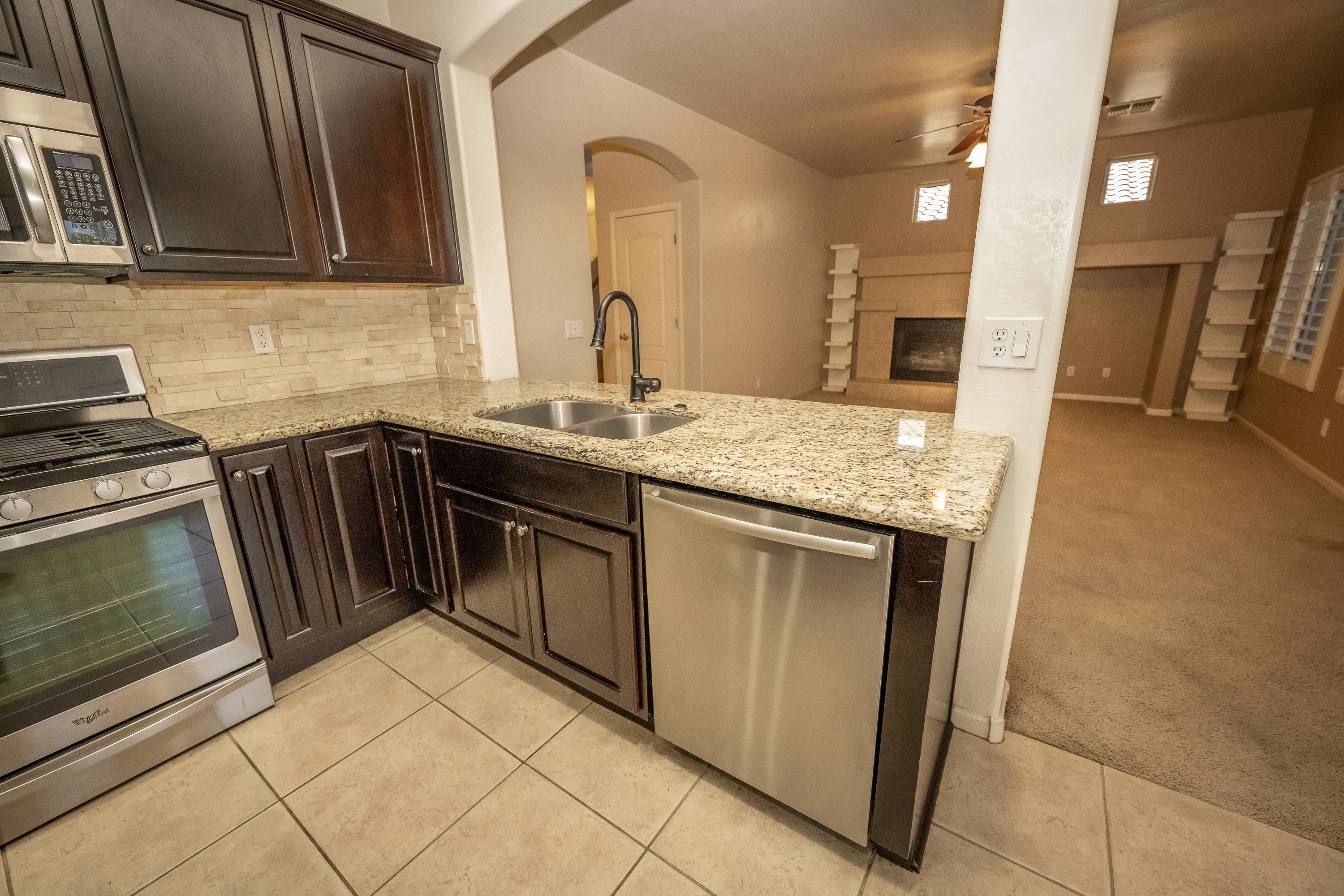 ANTHEM, Arizona, 85086, United States, 4 Bedrooms Bedrooms, ,3 BathroomsBathrooms,Residential,For Sale,1937658