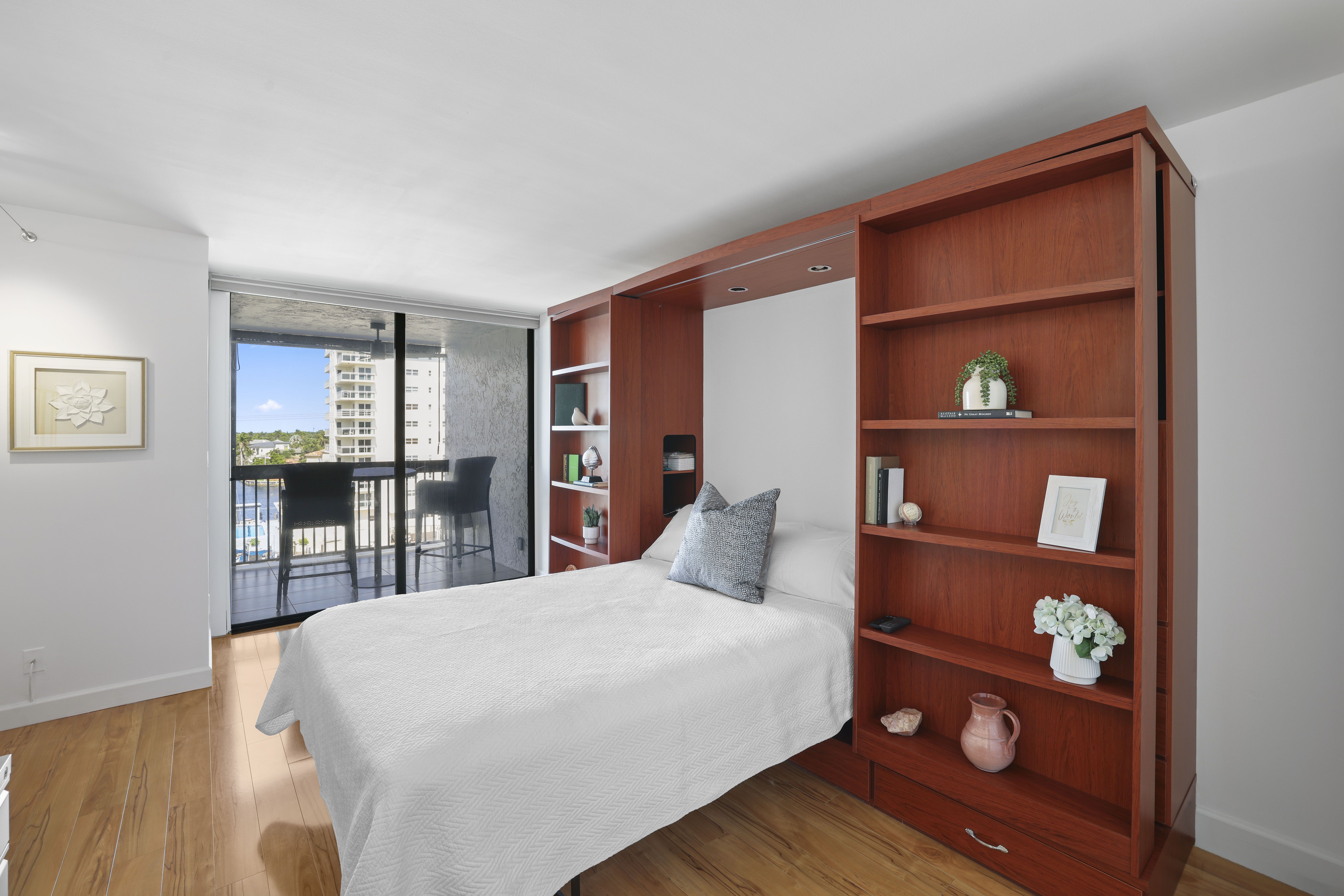  1155 Hillsboro Mile, Hillsboro Beach, FL, 33062 - 物件實景