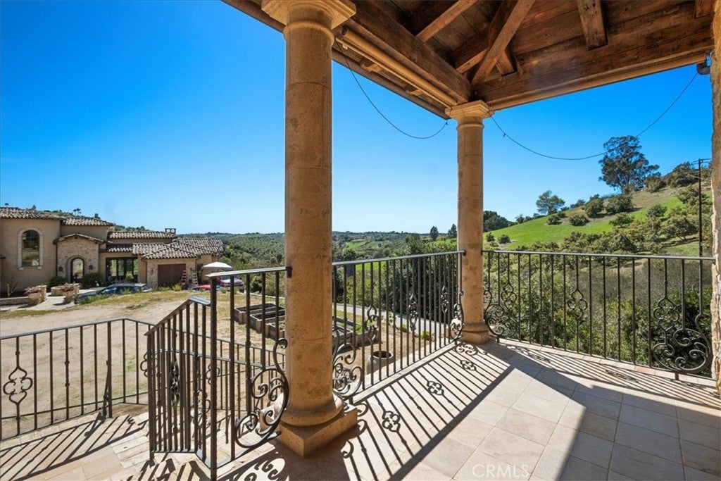 Fallbrook, California, 92028, United States, 7 Bedrooms Bedrooms, ,7 BathroomsBathrooms,Residential,For Sale,1827322