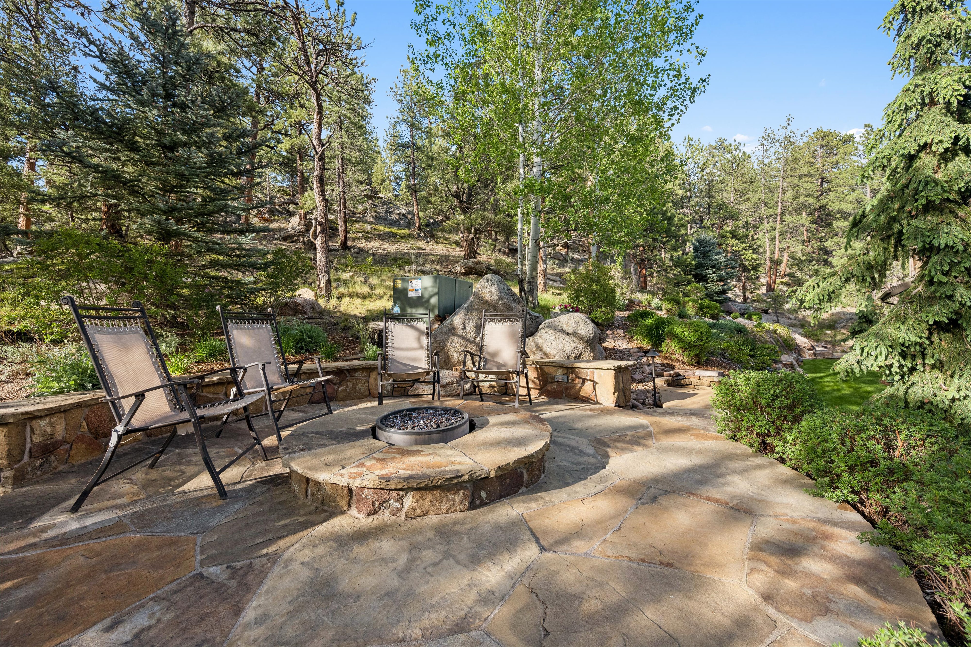  Luxury Mountain Estate in Celebrated Upper Bear Creek - 物件實景
