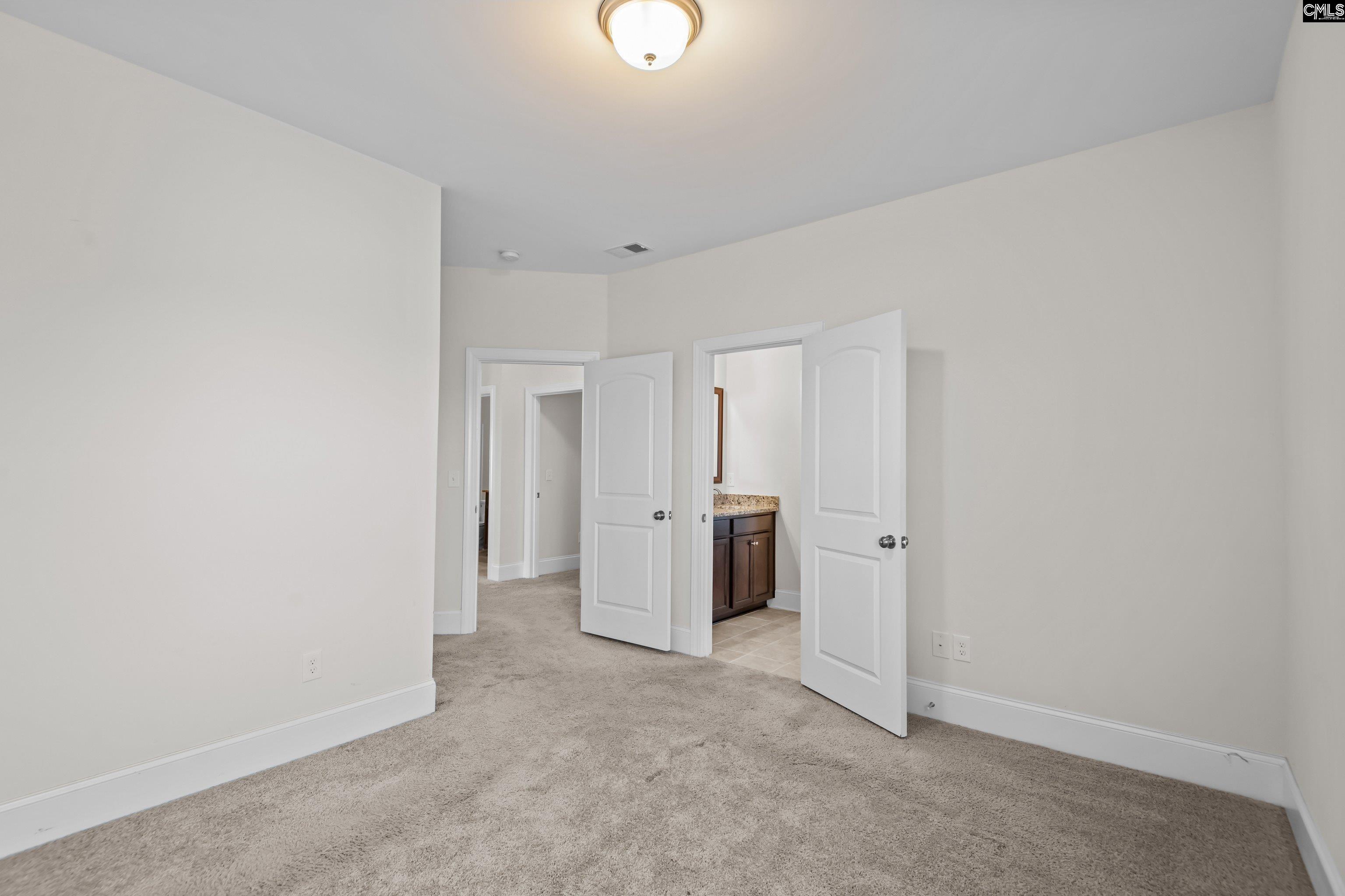 Elgin, South Carolina, 29045, United States, 5 Bedrooms Bedrooms, ,4 BathroomsBathrooms,Residential,For Sale,1988539