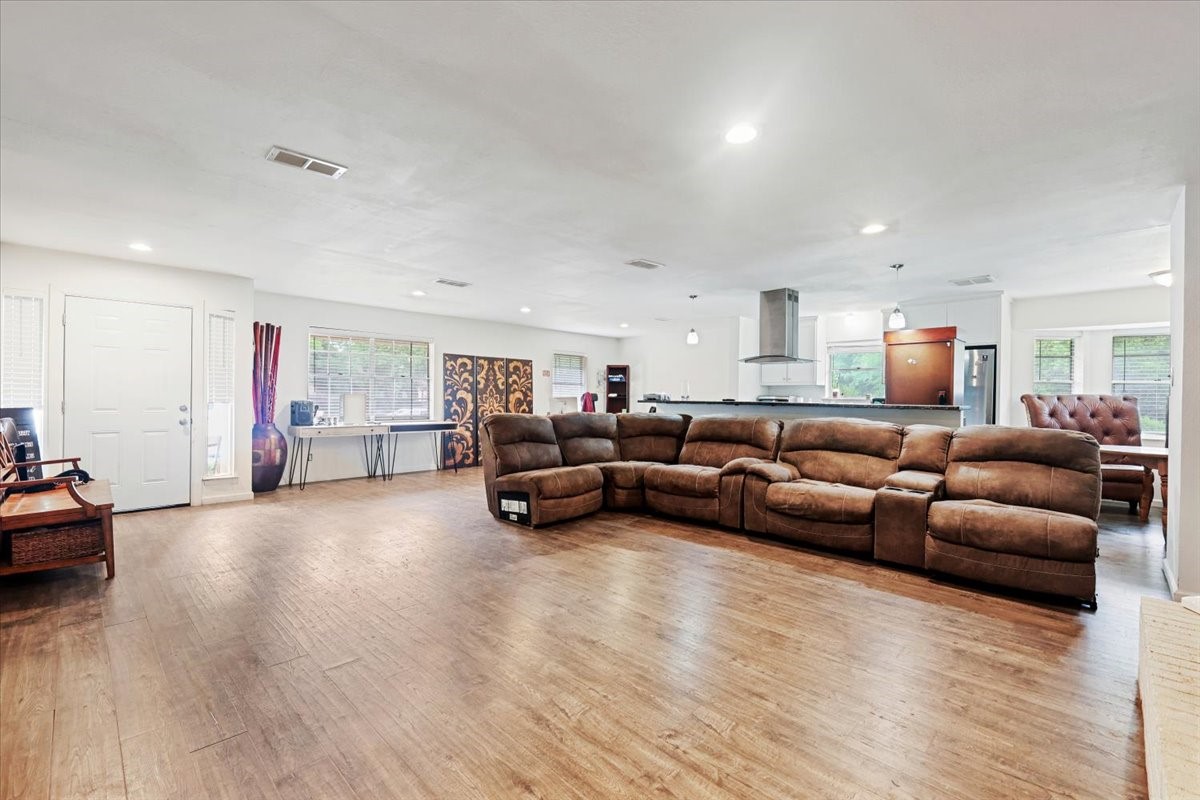 Southlake, Texas, 76092, United States, 3 Bedrooms Bedrooms, ,2 BathroomsBathrooms,Residential,For Sale,1795273