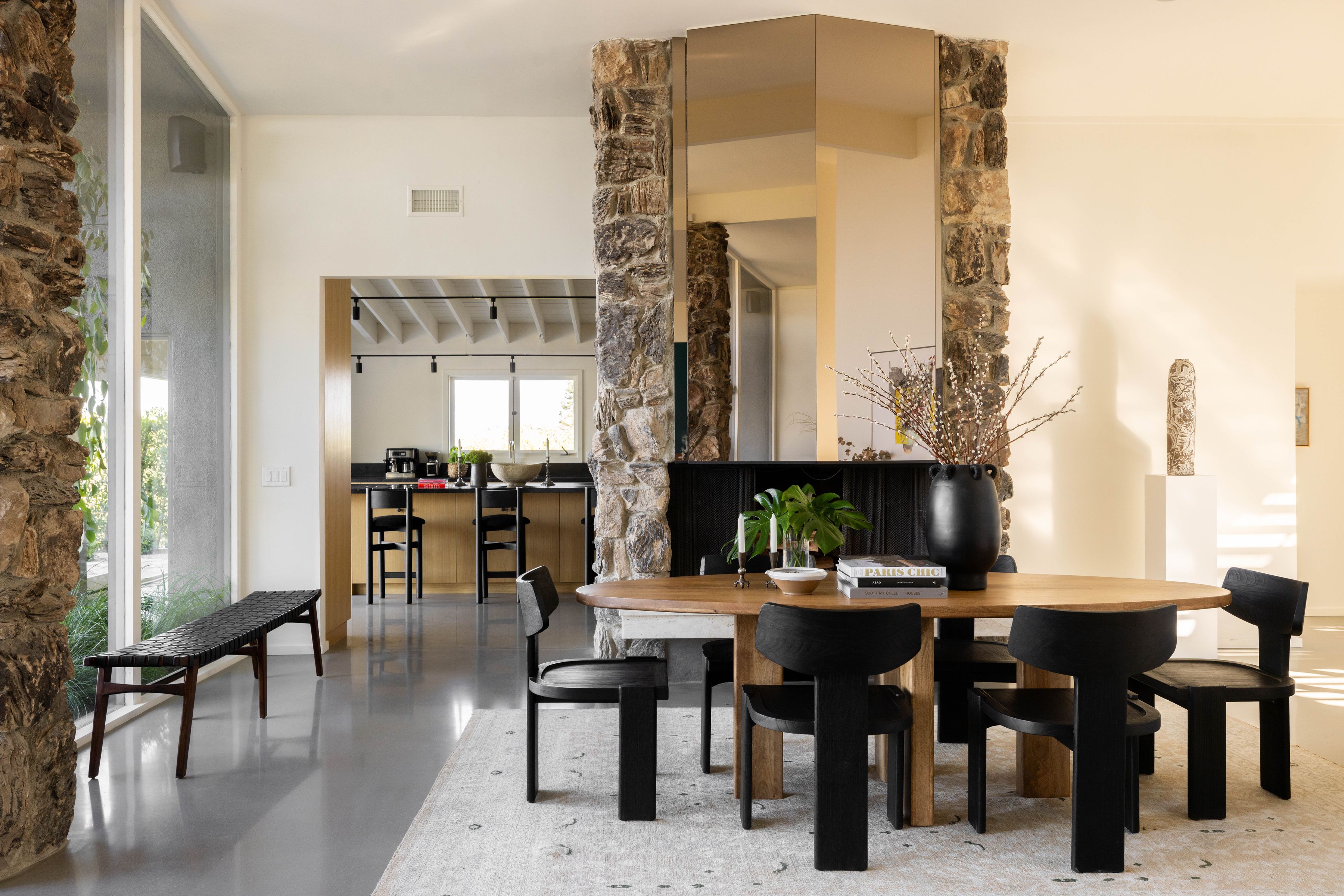  8559 Edwin Dr - 物件實景