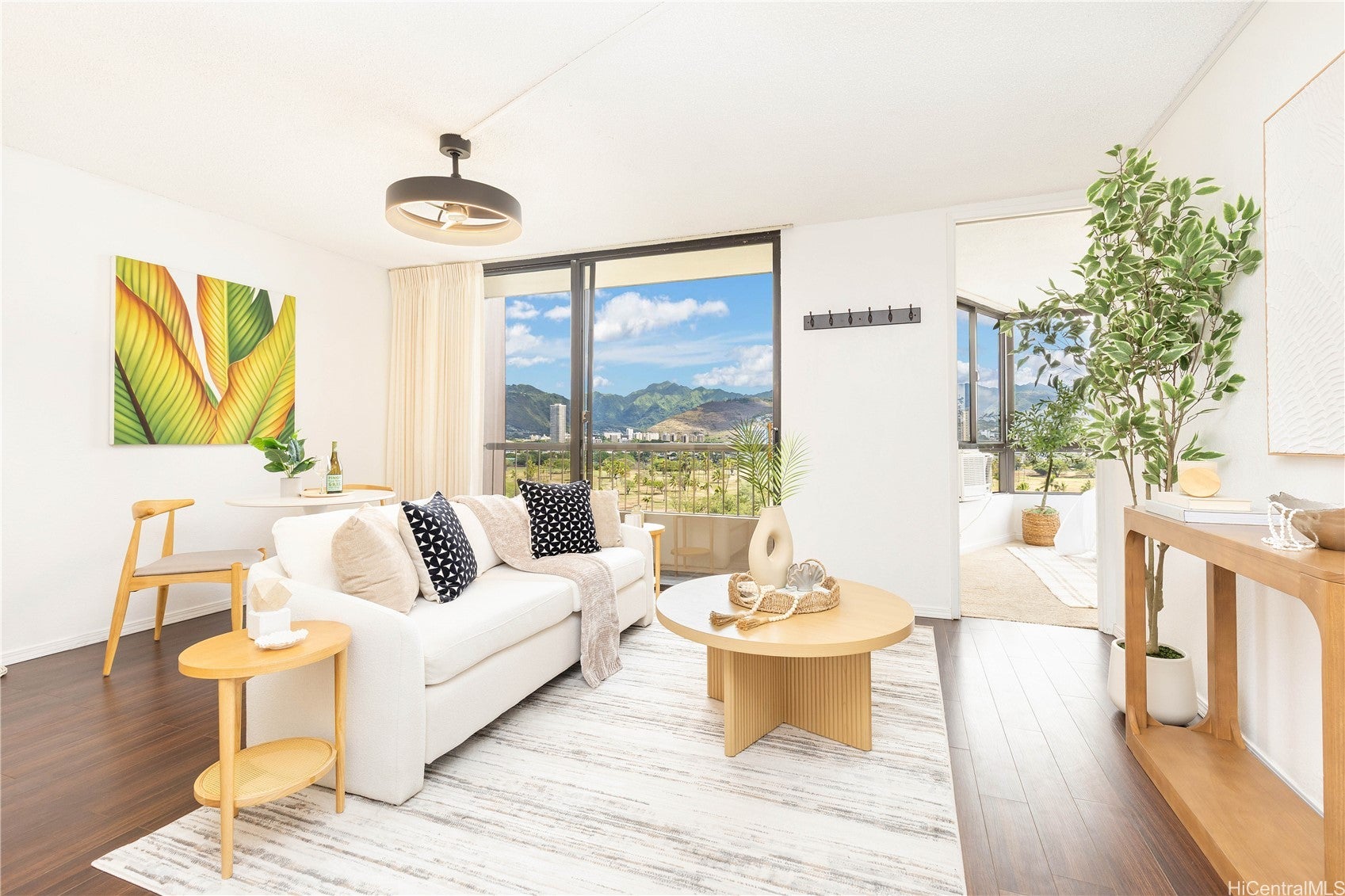 Liliuokalani Ave, Honolulu, HI 96815 #1