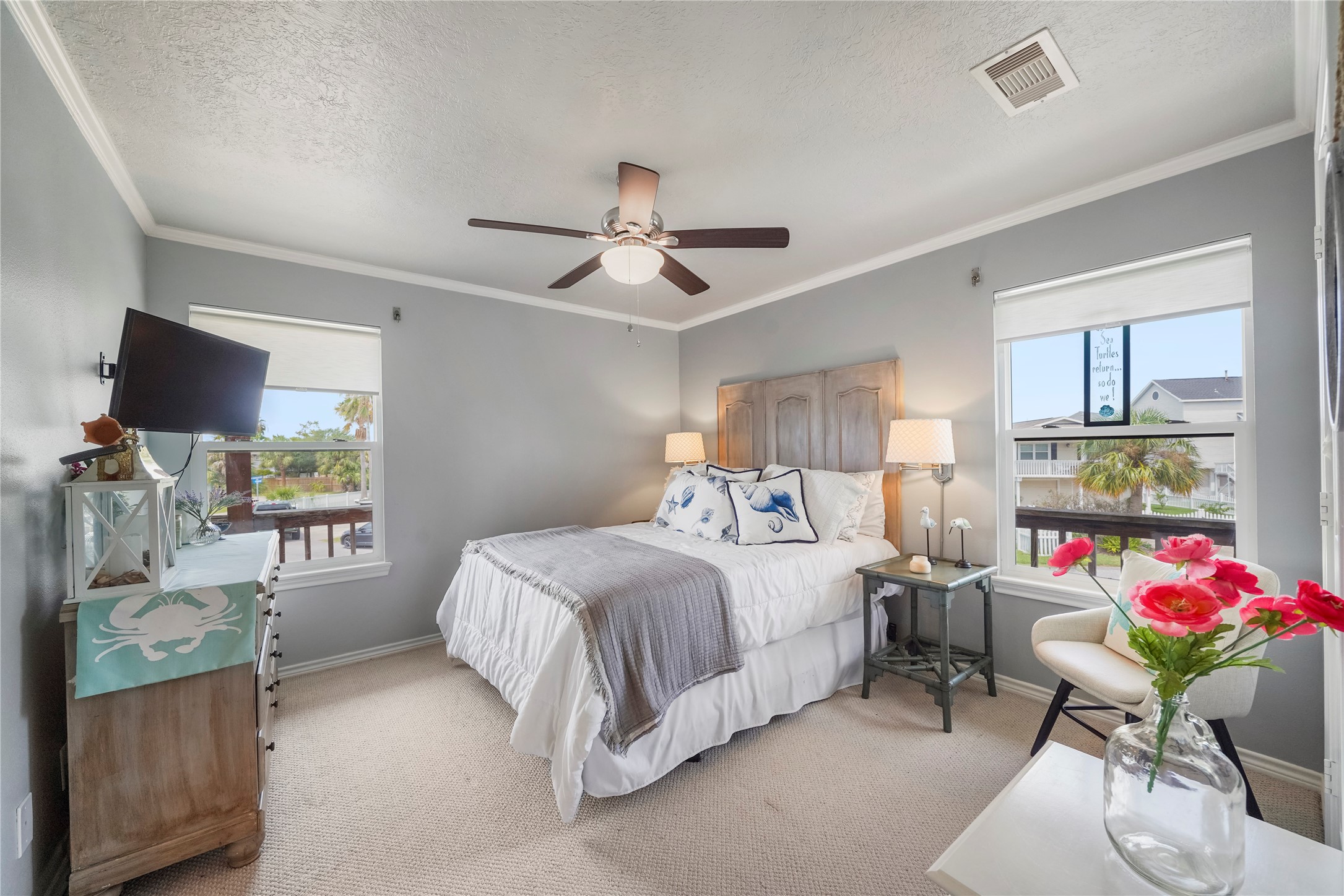 Jamaica Beach, Texas, 77554, United States, 3 Bedrooms Bedrooms, ,4 BathroomsBathrooms,Residential,For Sale,1932424