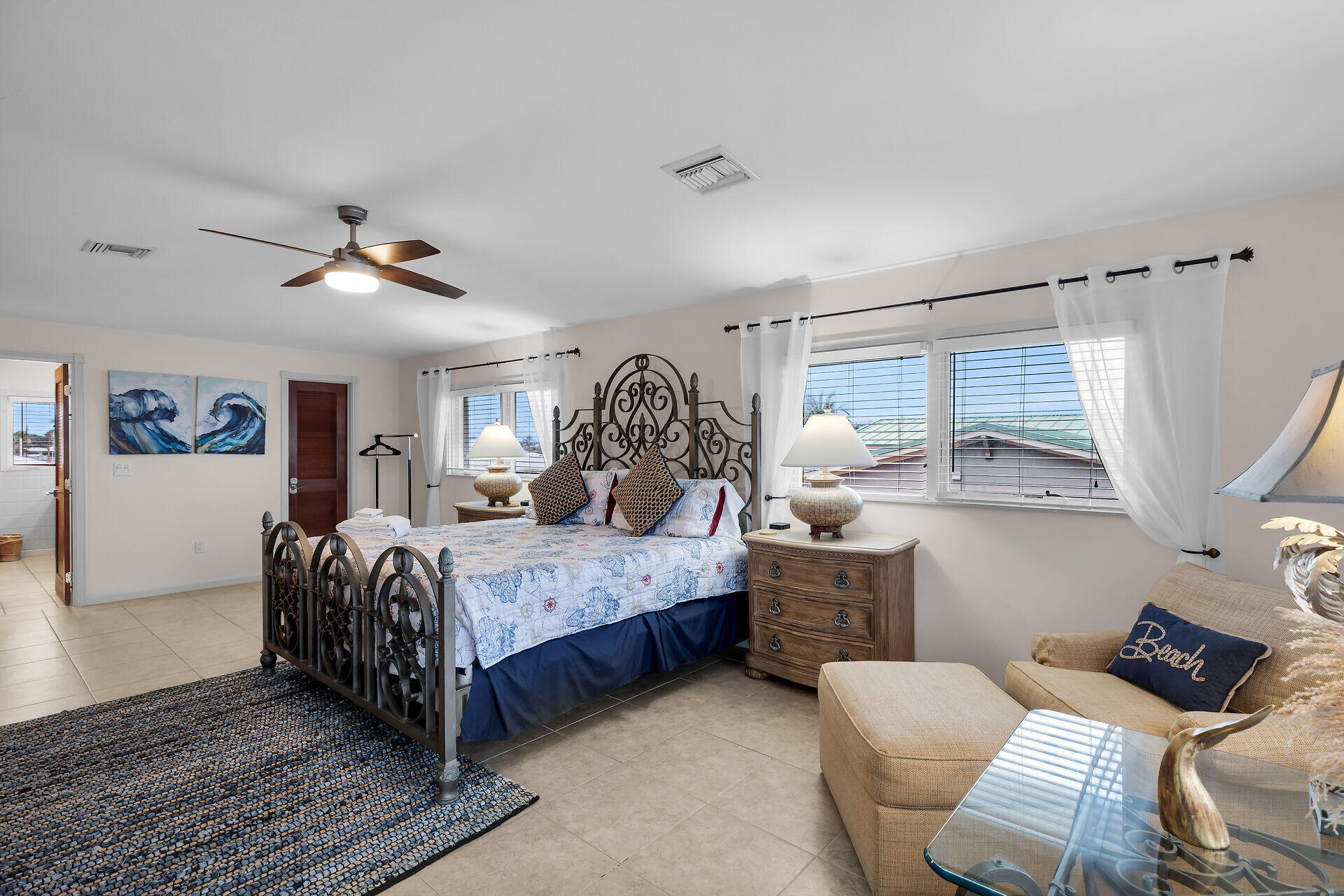 MARATHON, Florida, 33050, United States, 5 Bedrooms Bedrooms, ,3 BathroomsBathrooms,Residential,For Sale,1691478