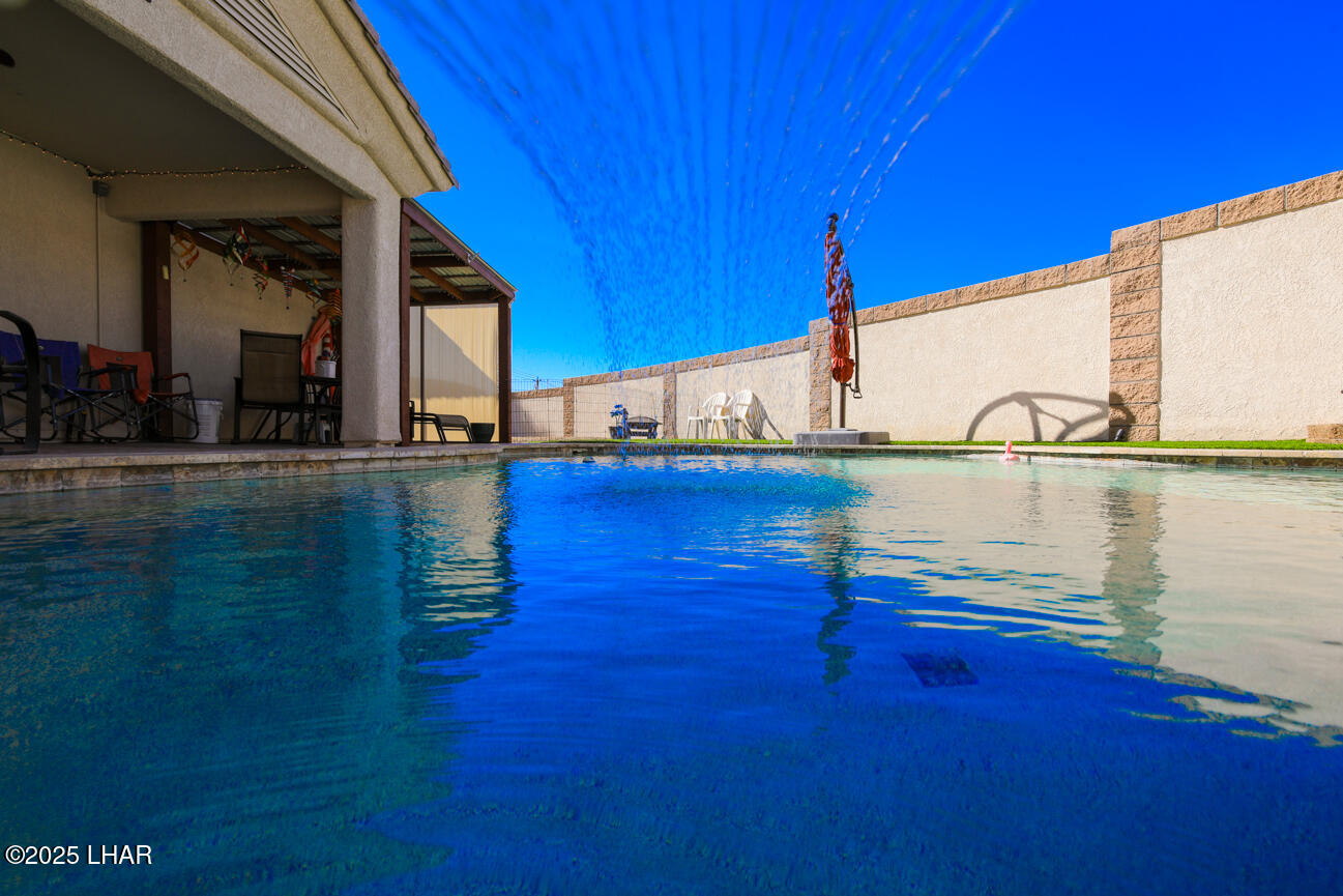 Lake Havasu City, Arizona, 86403, United States, 3 Bedrooms Bedrooms, ,2 BathroomsBathrooms,Residential,For Sale,1990942