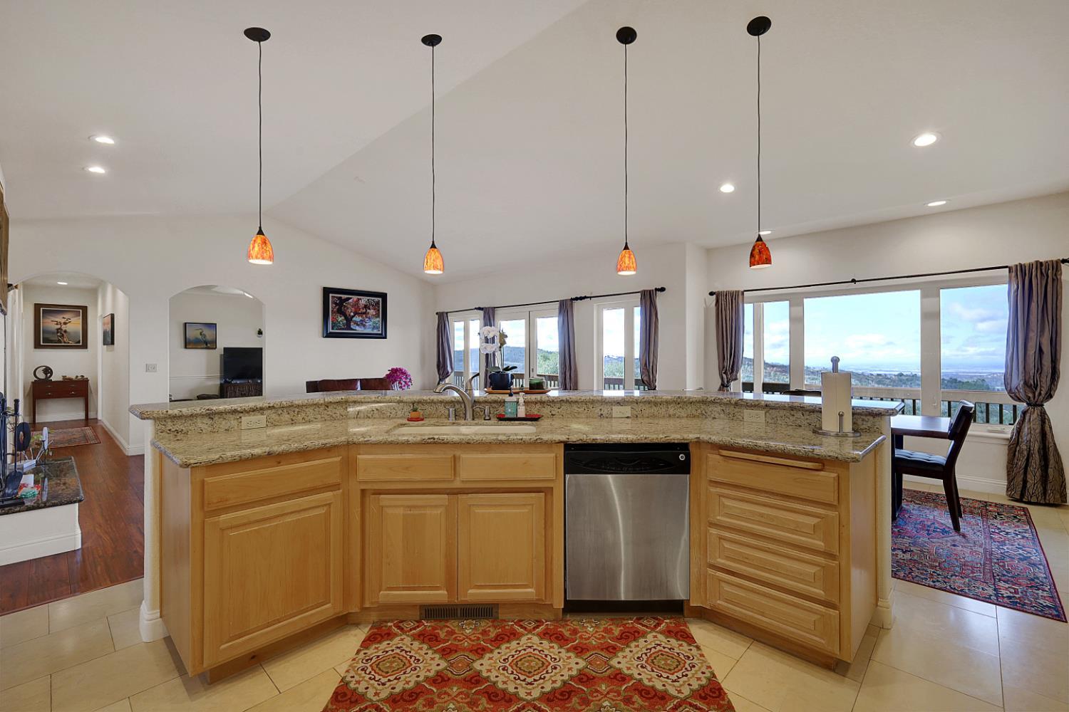 Browns Valley, California, 95918, United States, 5 Bedrooms Bedrooms, ,4 BathroomsBathrooms,Residential,For Sale,1980583