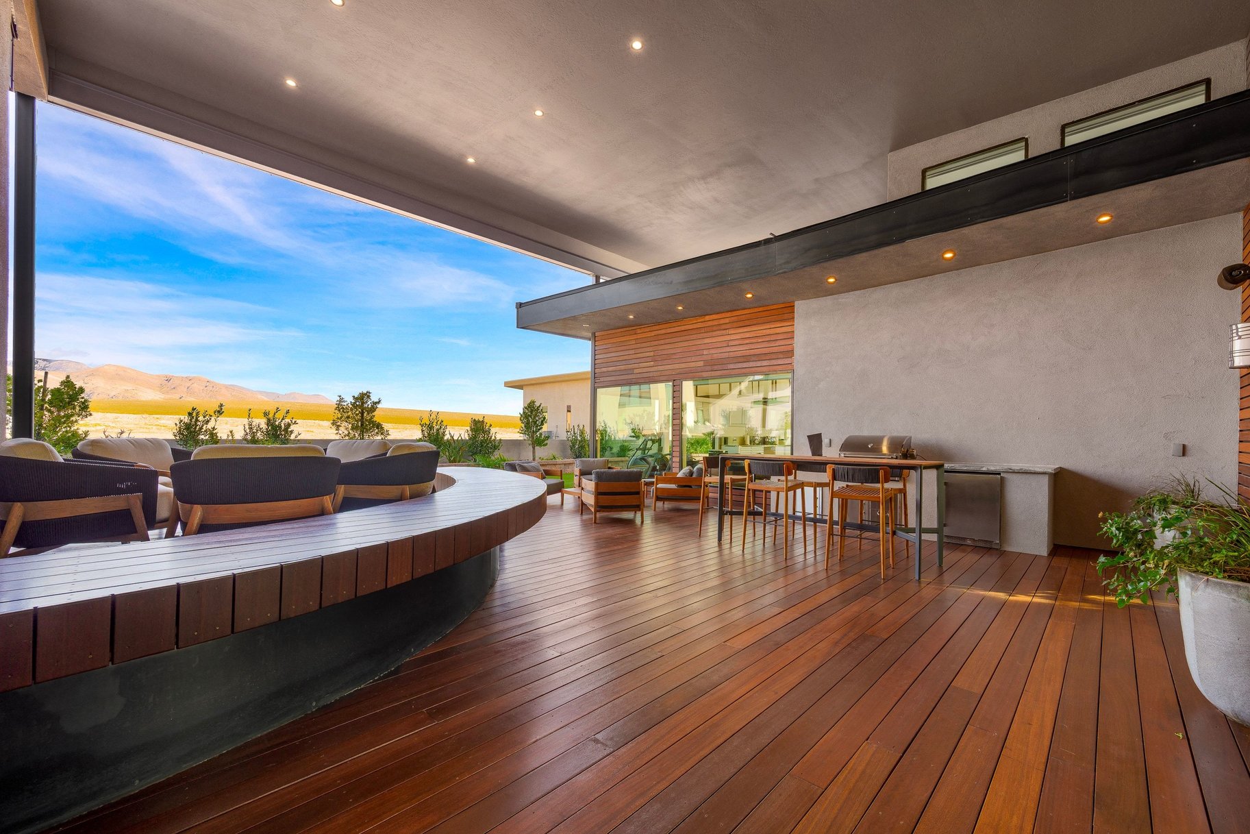  Built for Speed and Designed for Luxury Living - 物件實景